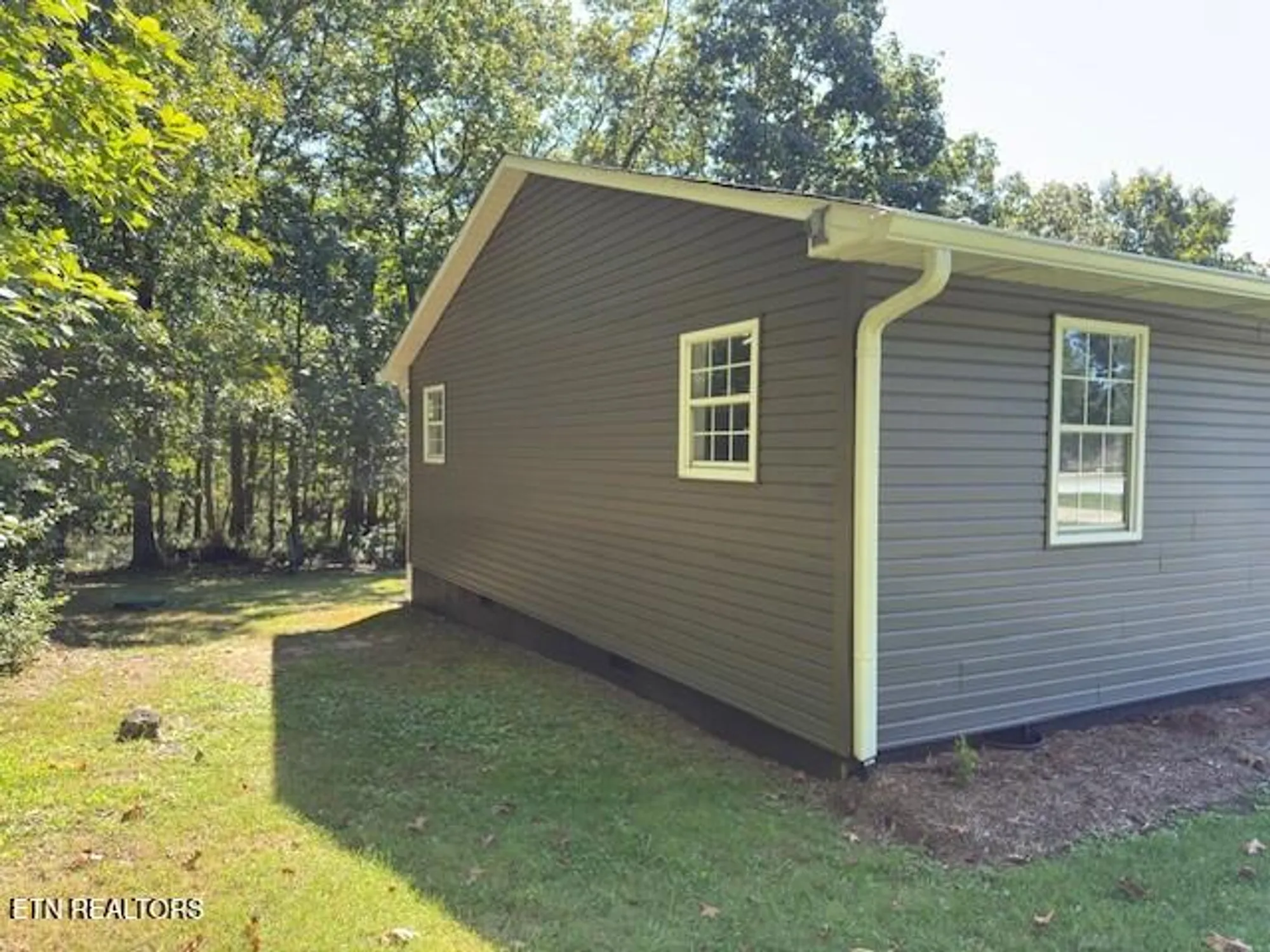 Property Slideshow image 30 of 31 | 506 snead dr, Crossville, TN, 38558