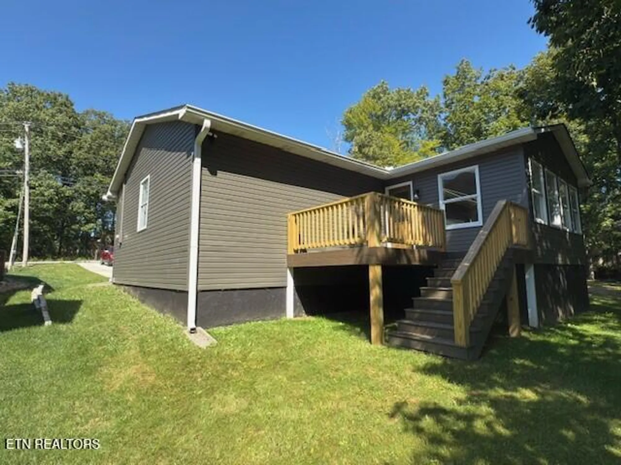 Property Slideshow image 31 of 31 | 506 snead dr, Crossville, TN, 38558