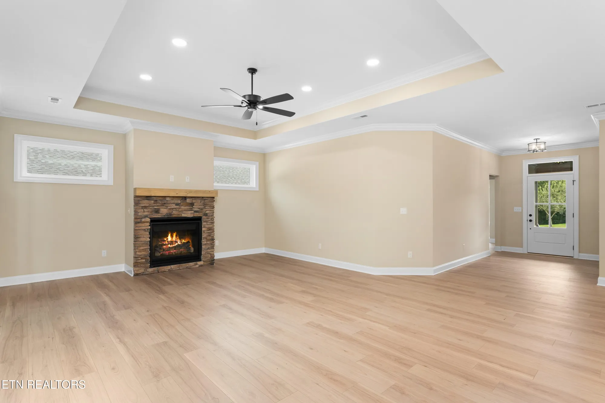 Property Slideshow image 9 of 16 | 123 gado way, Loudon, TN, 37774