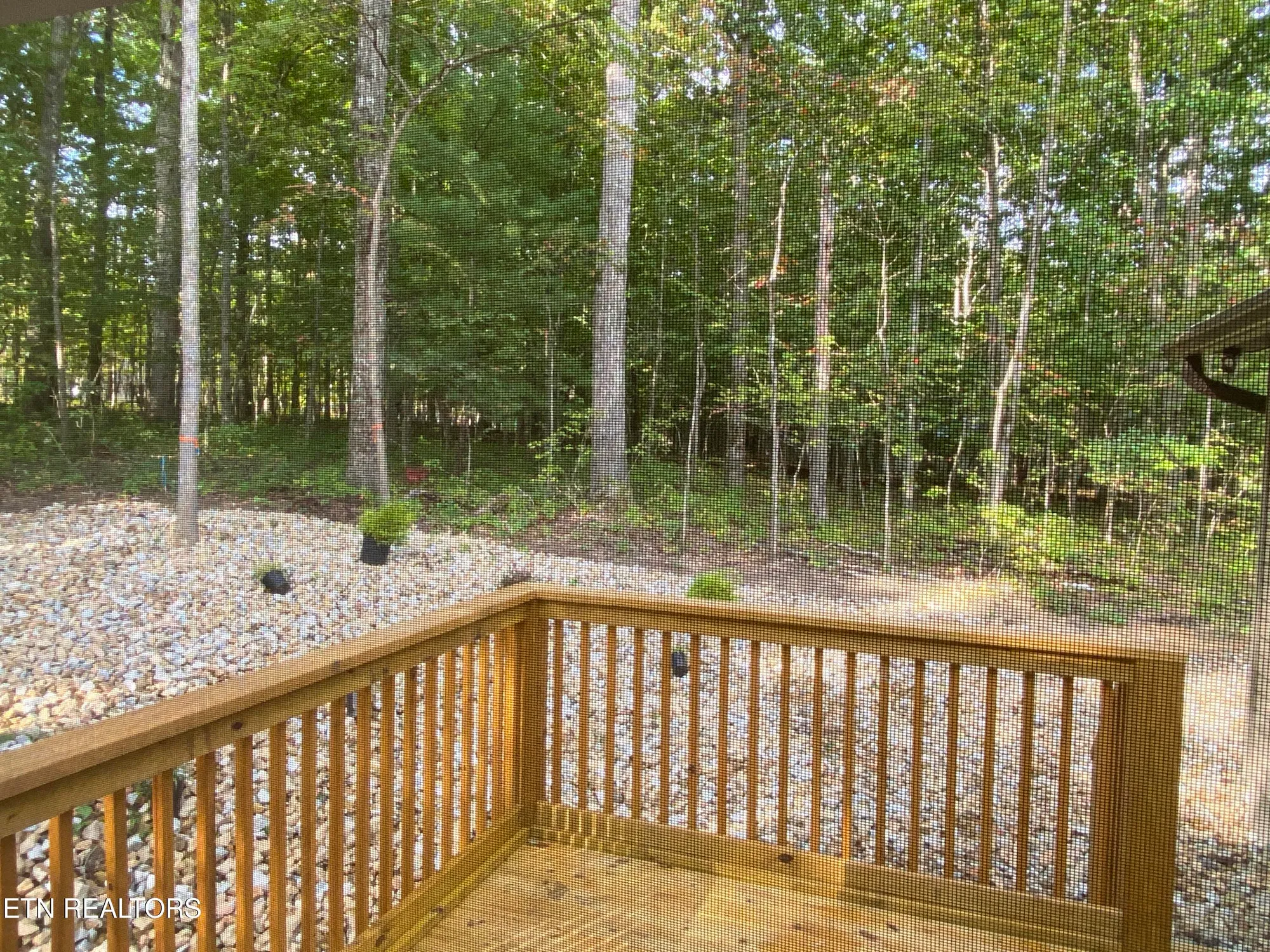 Property Slideshow image 28 of 35 | 233 albemarle cir, Crossville, TN, 38558