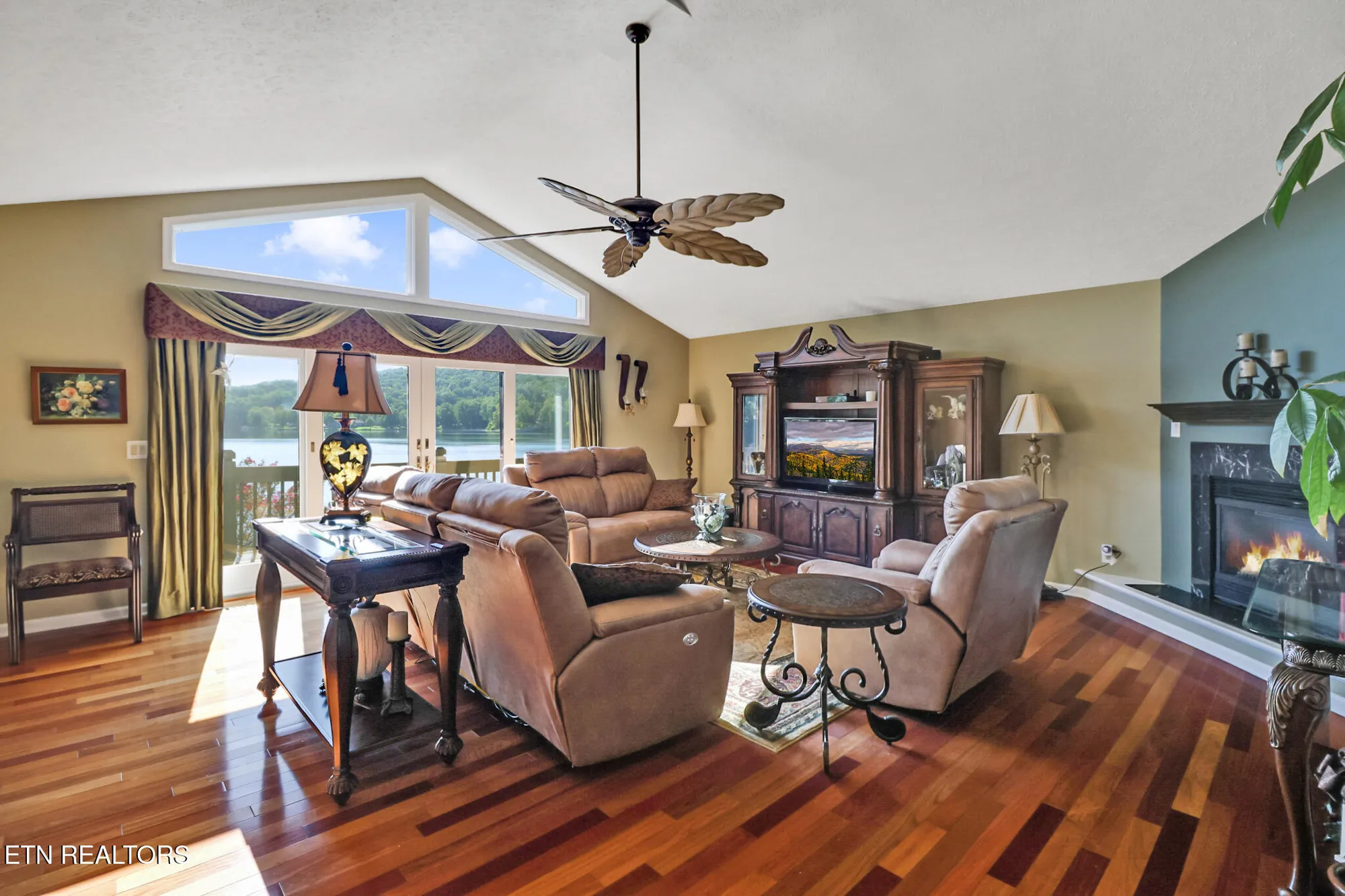 Property Slideshow image 12 of 63 | 16 victoria way, Crossville, TN, 38558