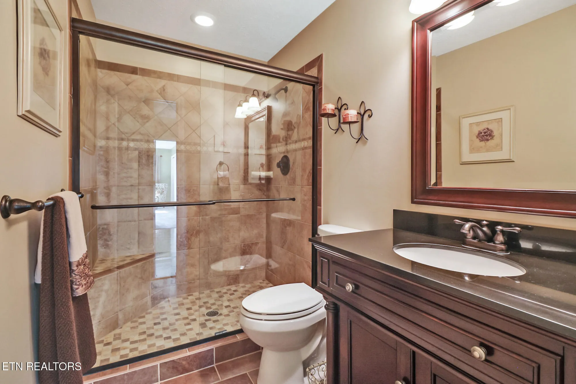 Property Slideshow image 29 of 63 | 16 victoria way, Crossville, TN, 38558