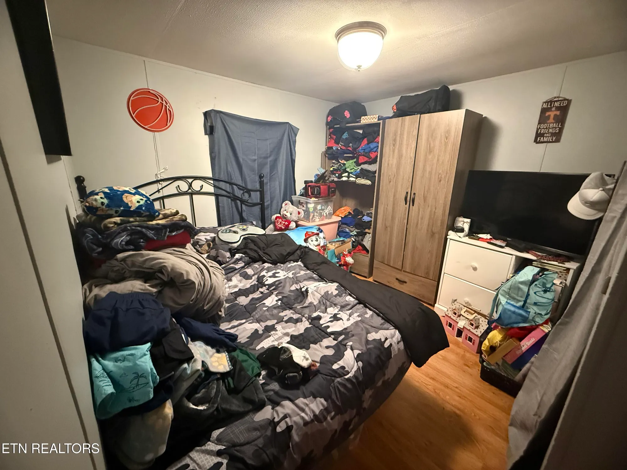 Property Slideshow image 18 of 27 | 247 dartmoor dr, Crossville, TN, 38558