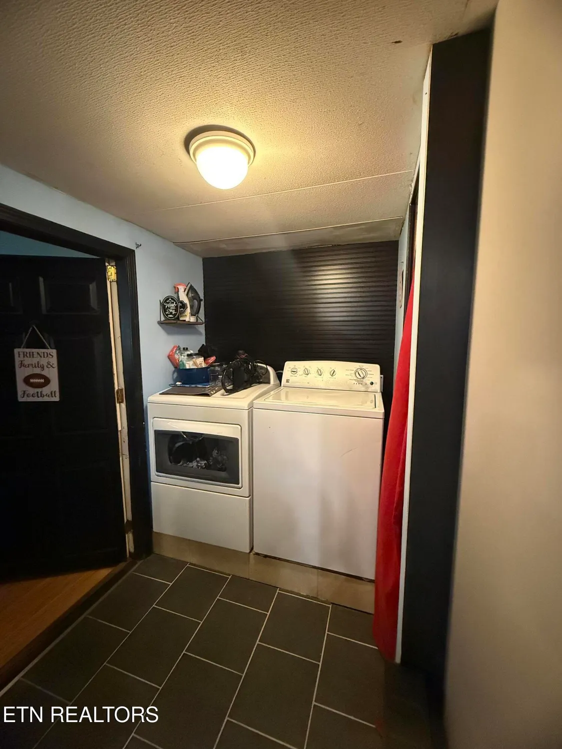 Property Slideshow image 11 of 27 | 247 dartmoor dr, Crossville, TN, 38558