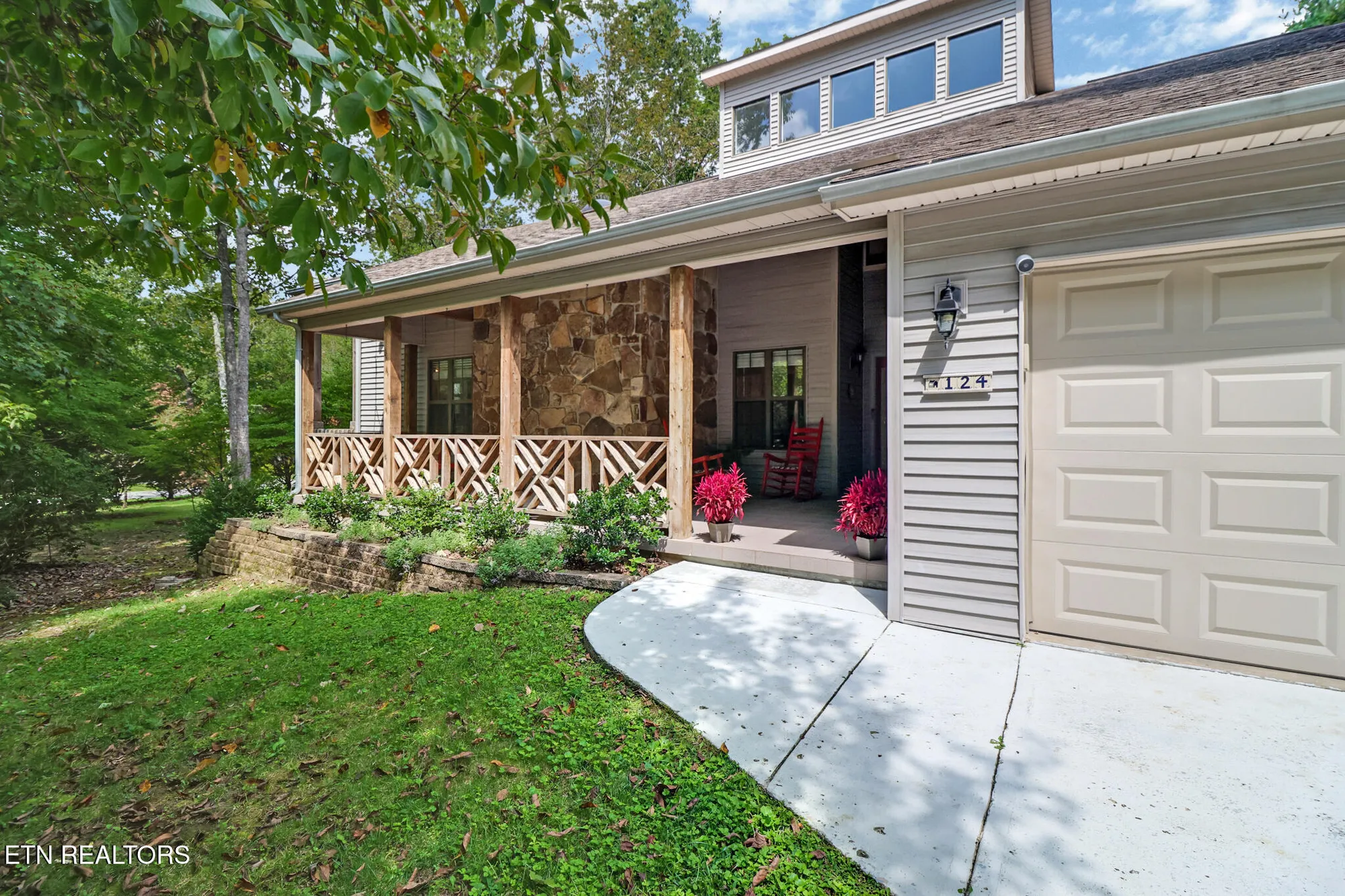 Property Slideshow image 3 of 62 | 124 trafalgar dr, Crossville, TN, 38558