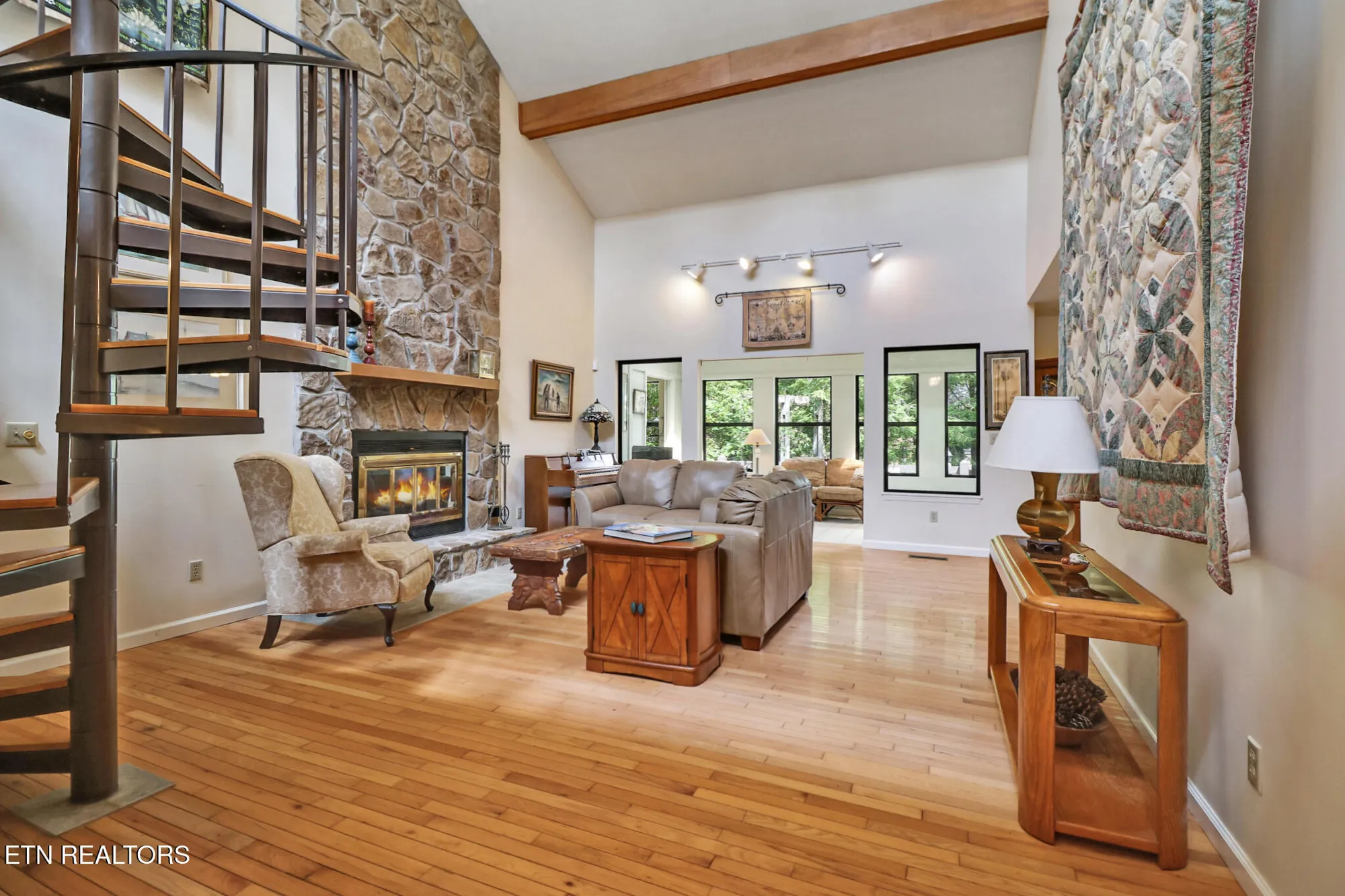 Property Slideshow image 7 of 62 | 124 trafalgar dr, Crossville, TN, 38558