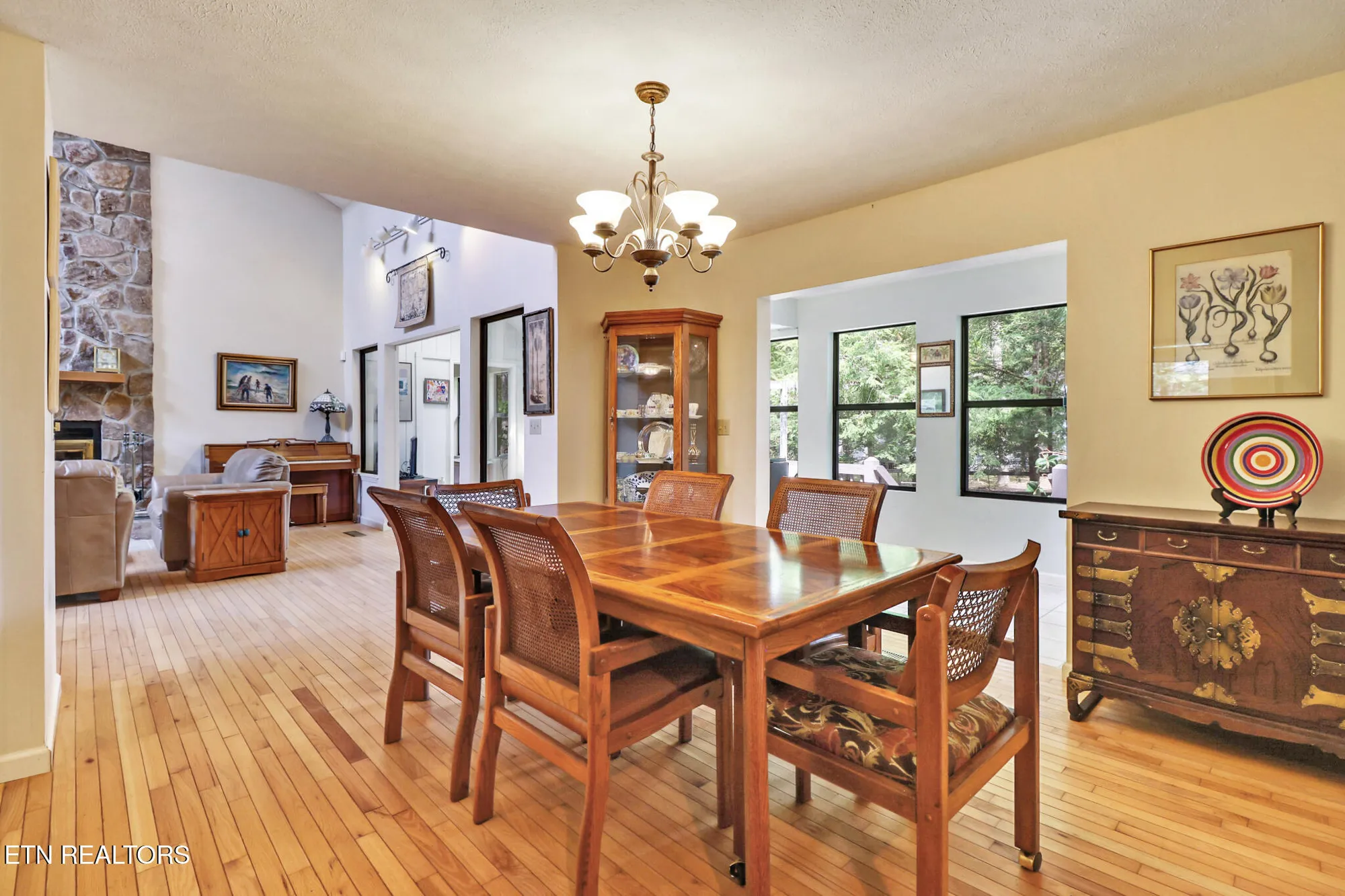 Property Slideshow image 14 of 62 | 124 trafalgar dr, Crossville, TN, 38558