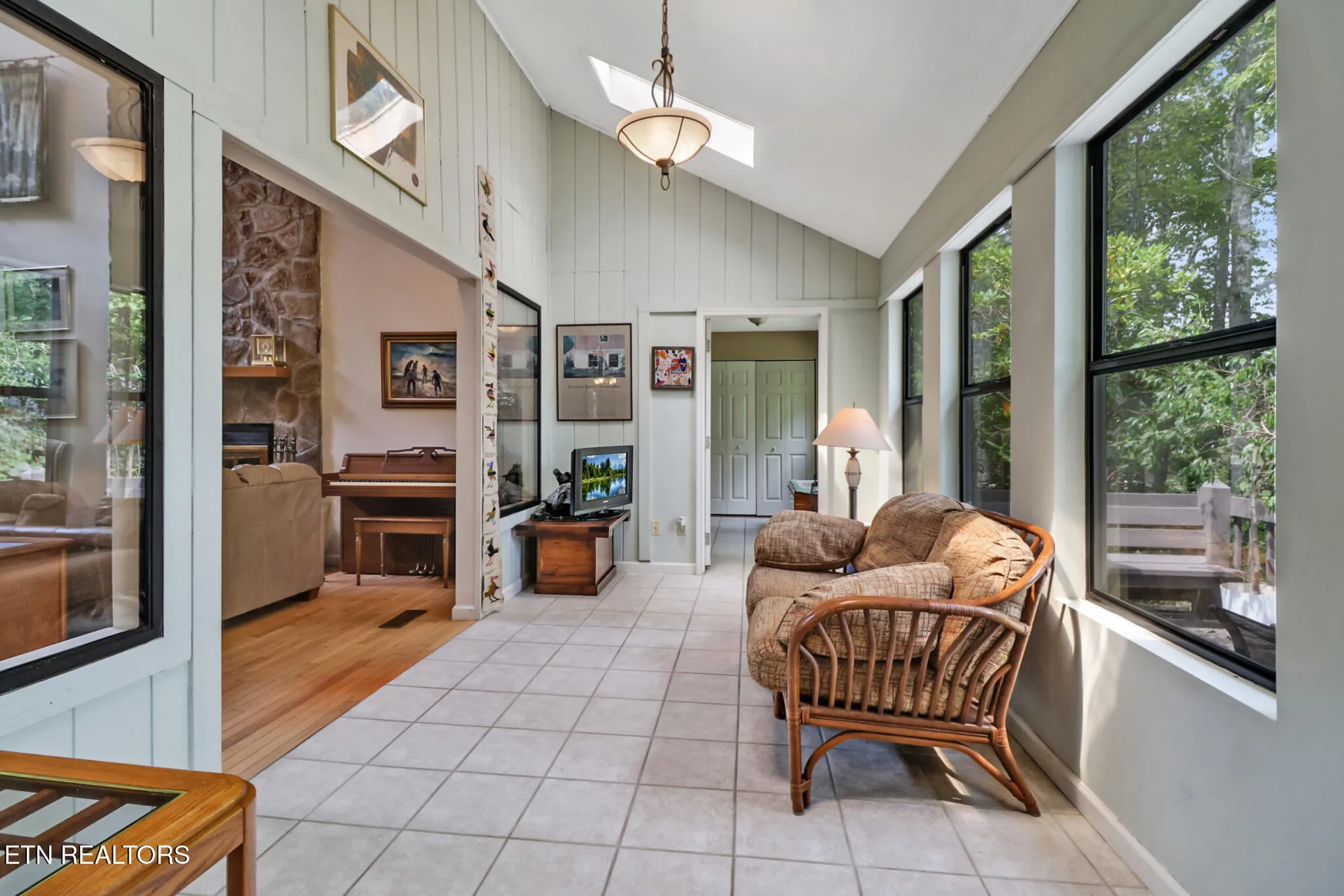 Property Slideshow image 12 of 62 | 124 trafalgar dr, Crossville, TN, 38558