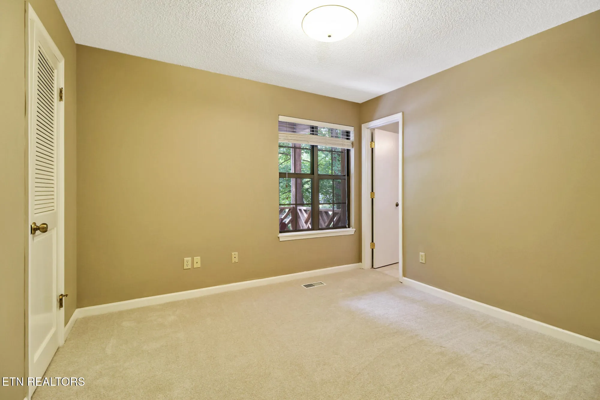 Property Slideshow image 30 of 62 | 124 trafalgar dr, Crossville, TN, 38558