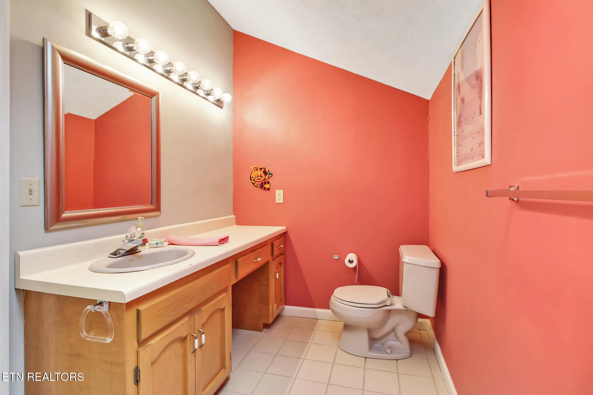 Property Slideshow image 43 of 62 | 124 trafalgar dr, Crossville, TN, 38558