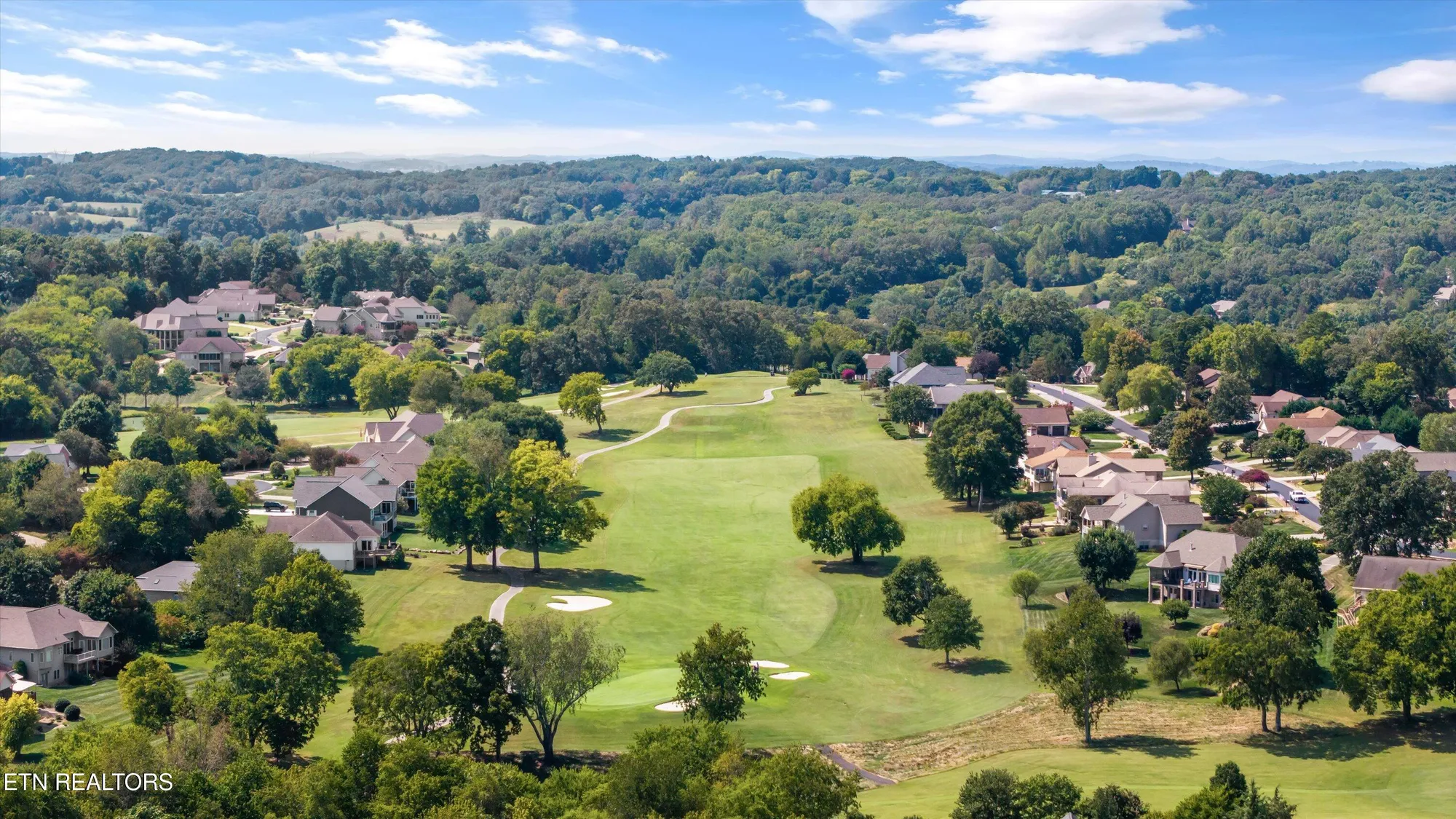 Property Slideshow image 46 of 54 | 302 coweta ct, Loudon, TN, 37774