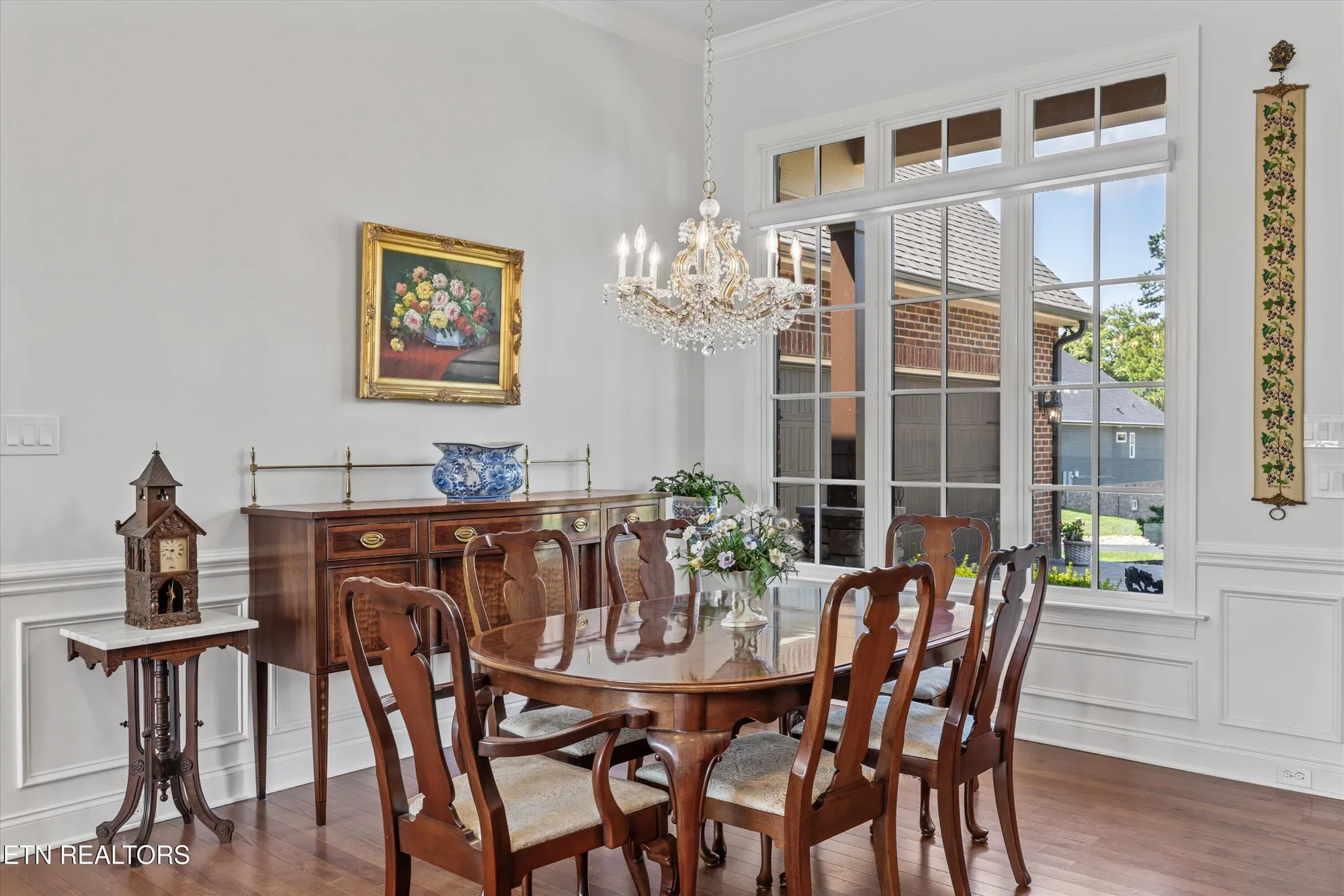 Property Slideshow image 8 of 54 | 302 coweta ct, Loudon, TN, 37774