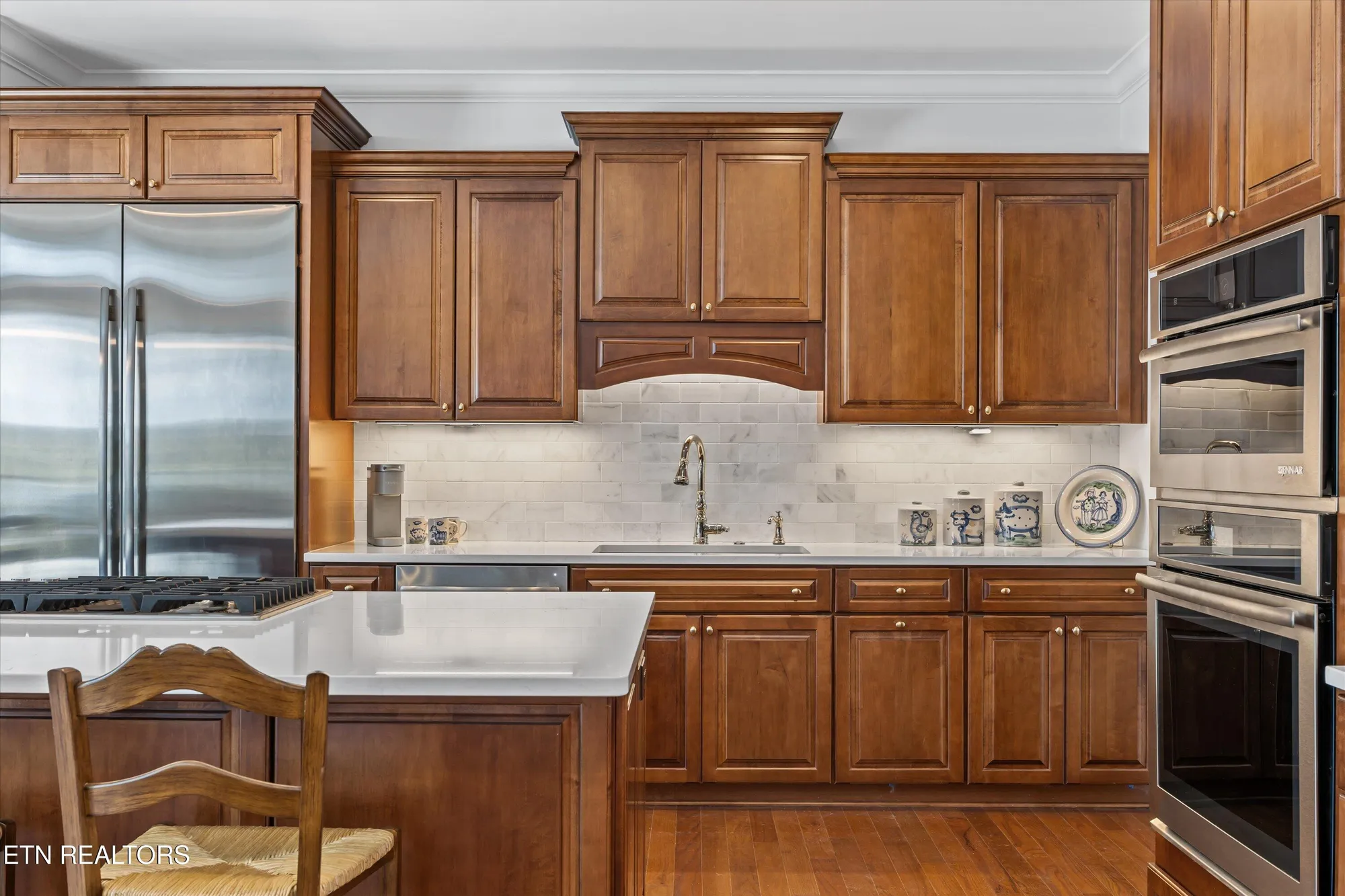 Property Slideshow image 17 of 54 | 302 coweta ct, Loudon, TN, 37774