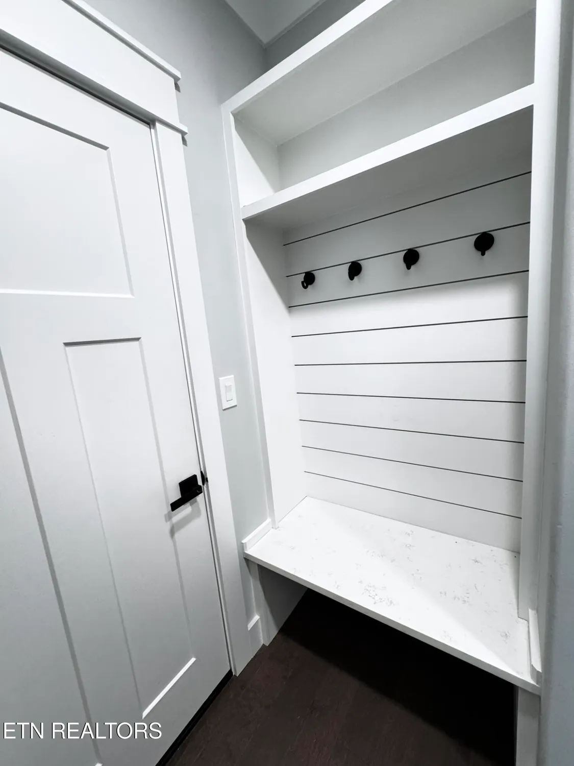 Property Slideshow image 18 of 50 | 264 elohi way, Loudon, TN, 37774