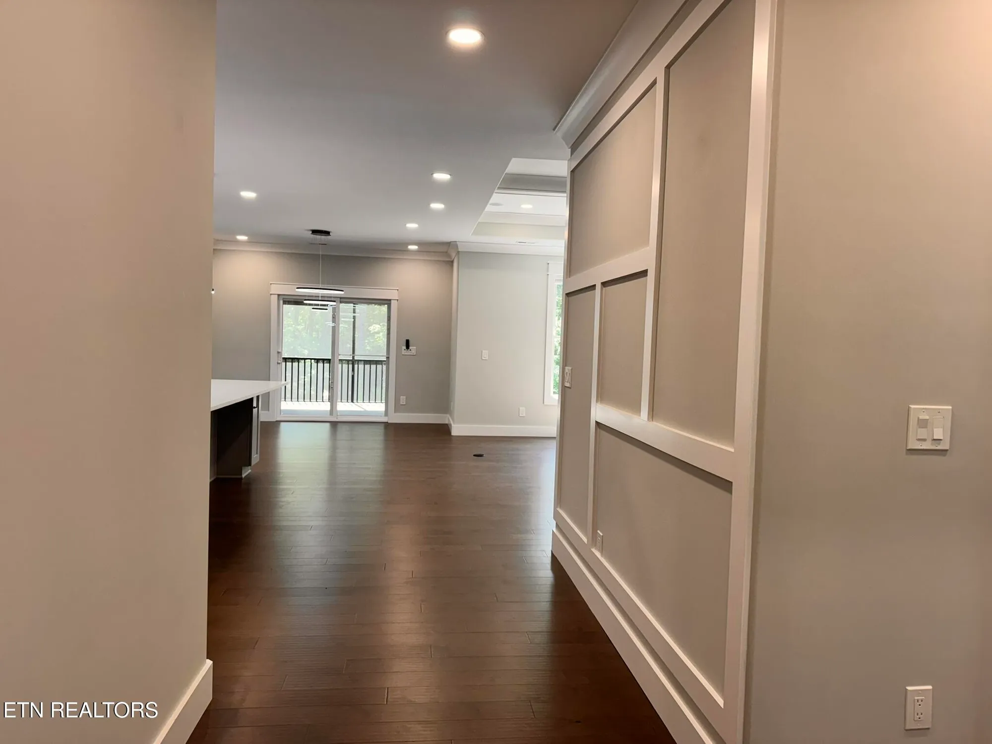 Property Slideshow image 6 of 50 | 264 elohi way, Loudon, TN, 37774