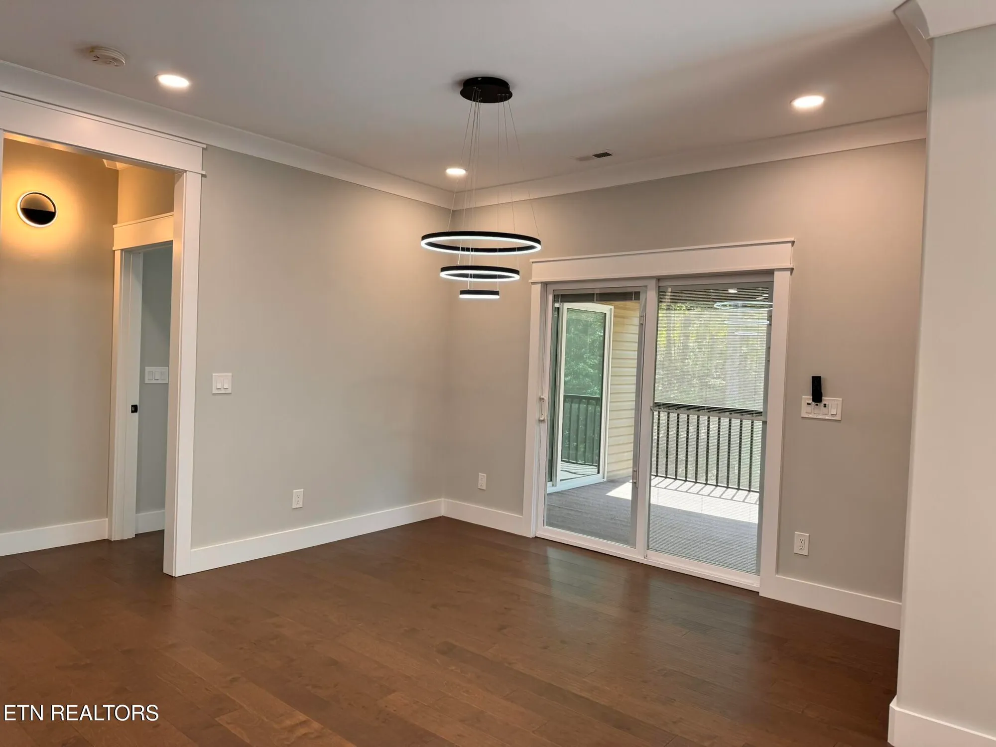 Property Slideshow image 12 of 50 | 264 elohi way, Loudon, TN, 37774