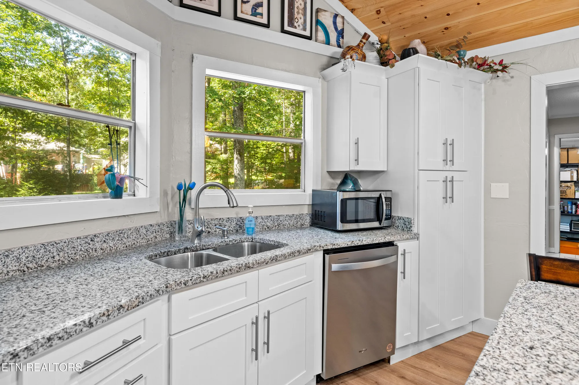 Property Slideshow image 24 of 56 | 112 jasper dr, Crossville, TN, 38558