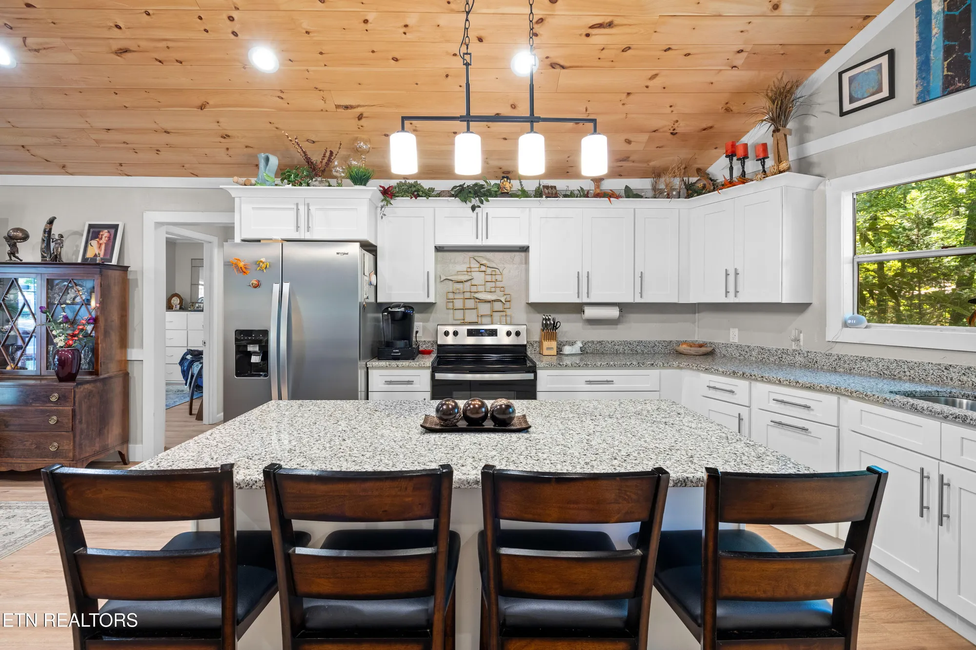 Property Slideshow image 26 of 56 | 112 jasper dr, Crossville, TN, 38558