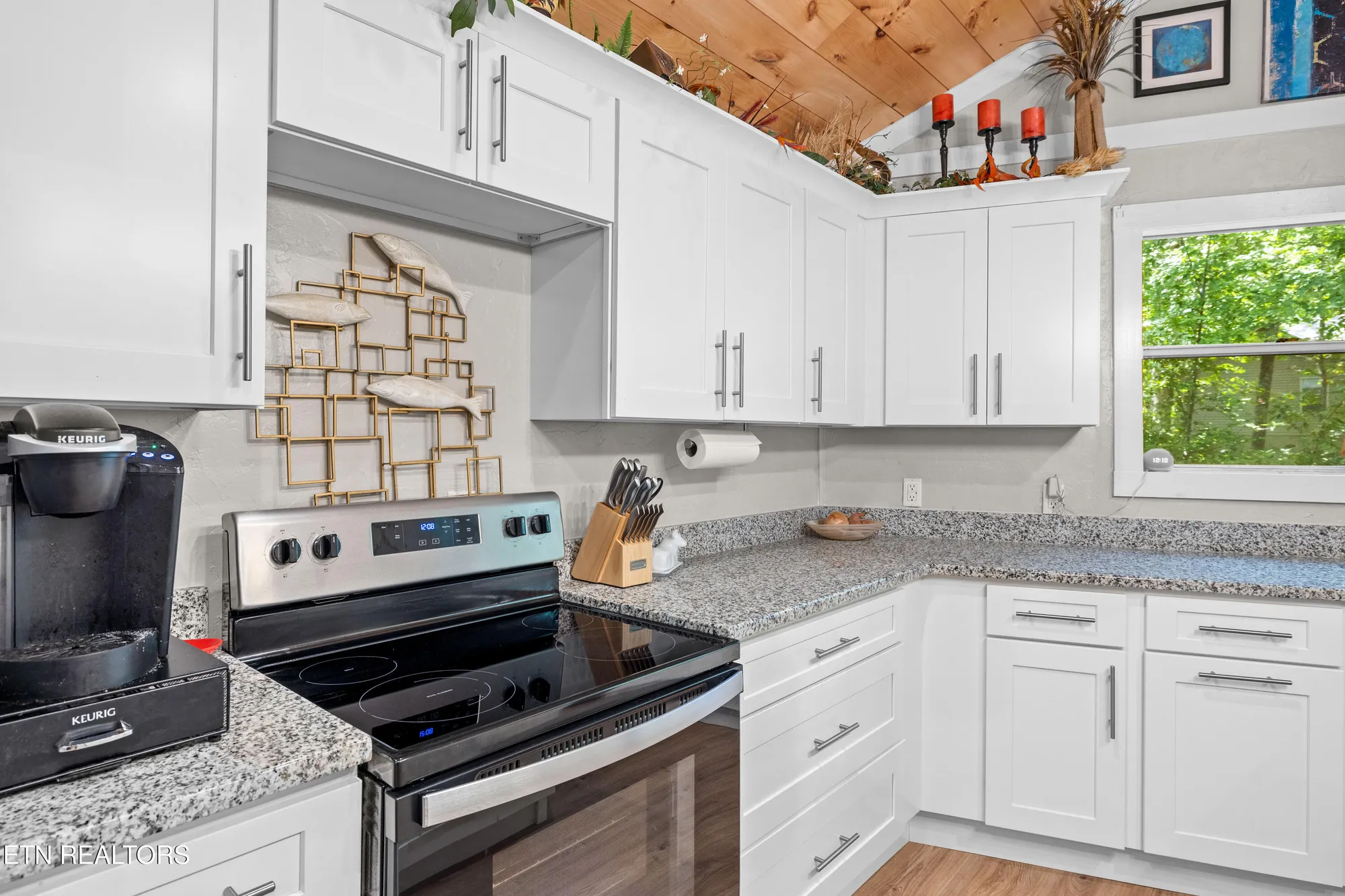 Property Slideshow image 23 of 56 | 112 jasper dr, Crossville, TN, 38558