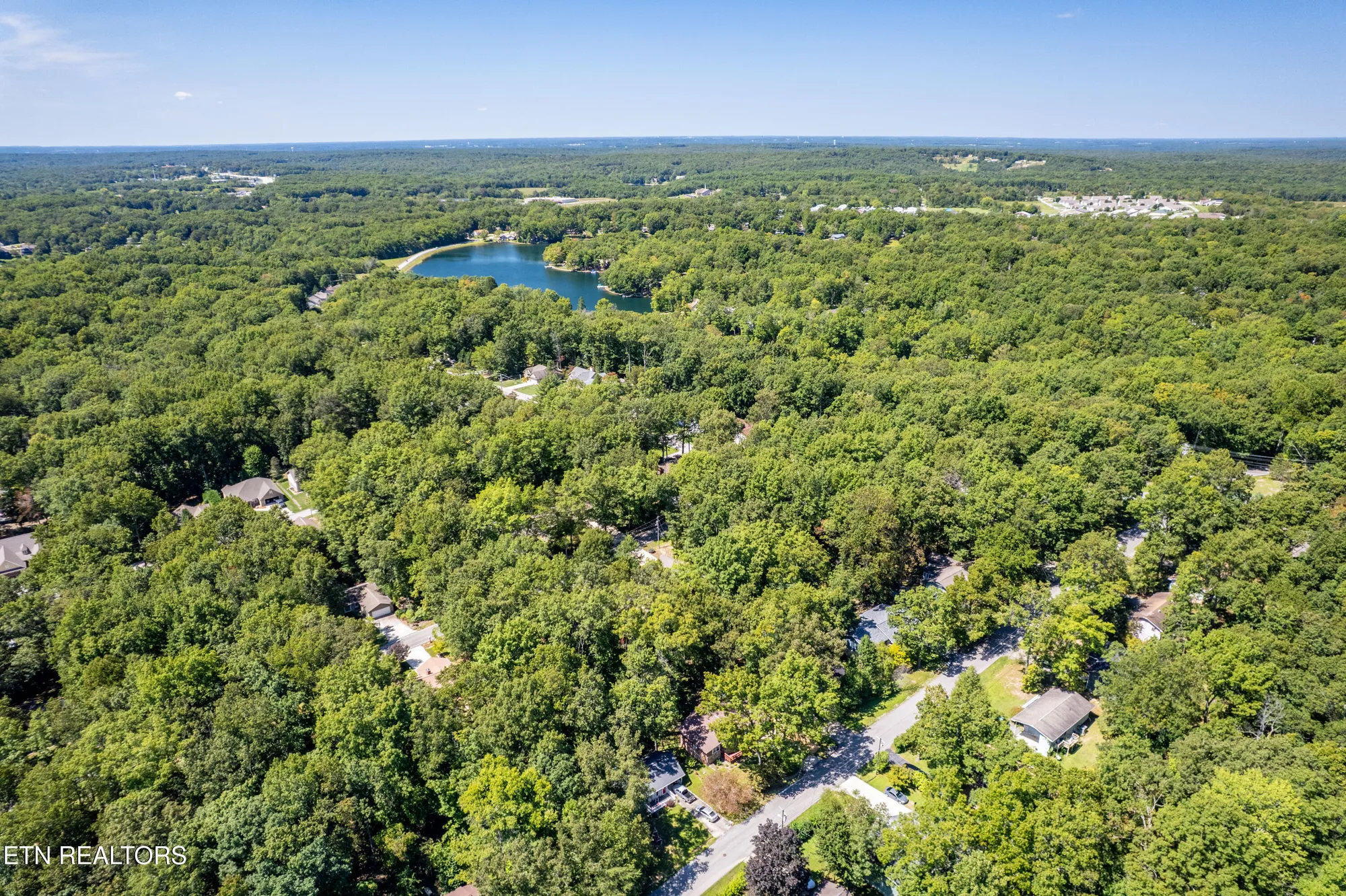 Property Slideshow image 51 of 56 | 112 jasper dr, Crossville, TN, 38558