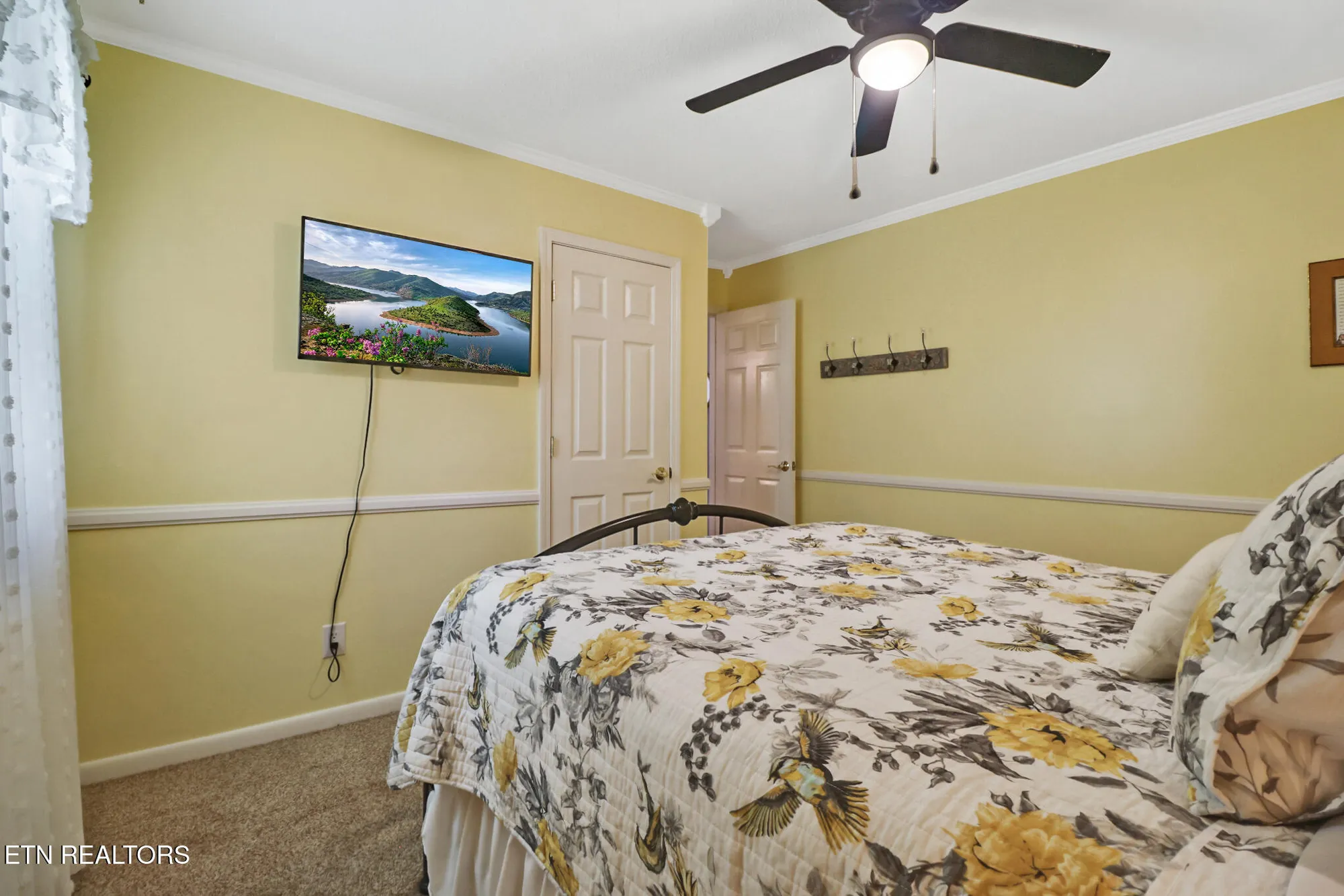 Property Slideshow image 12 of 41 | 154 anglewood dr, Crossville, TN, 38558