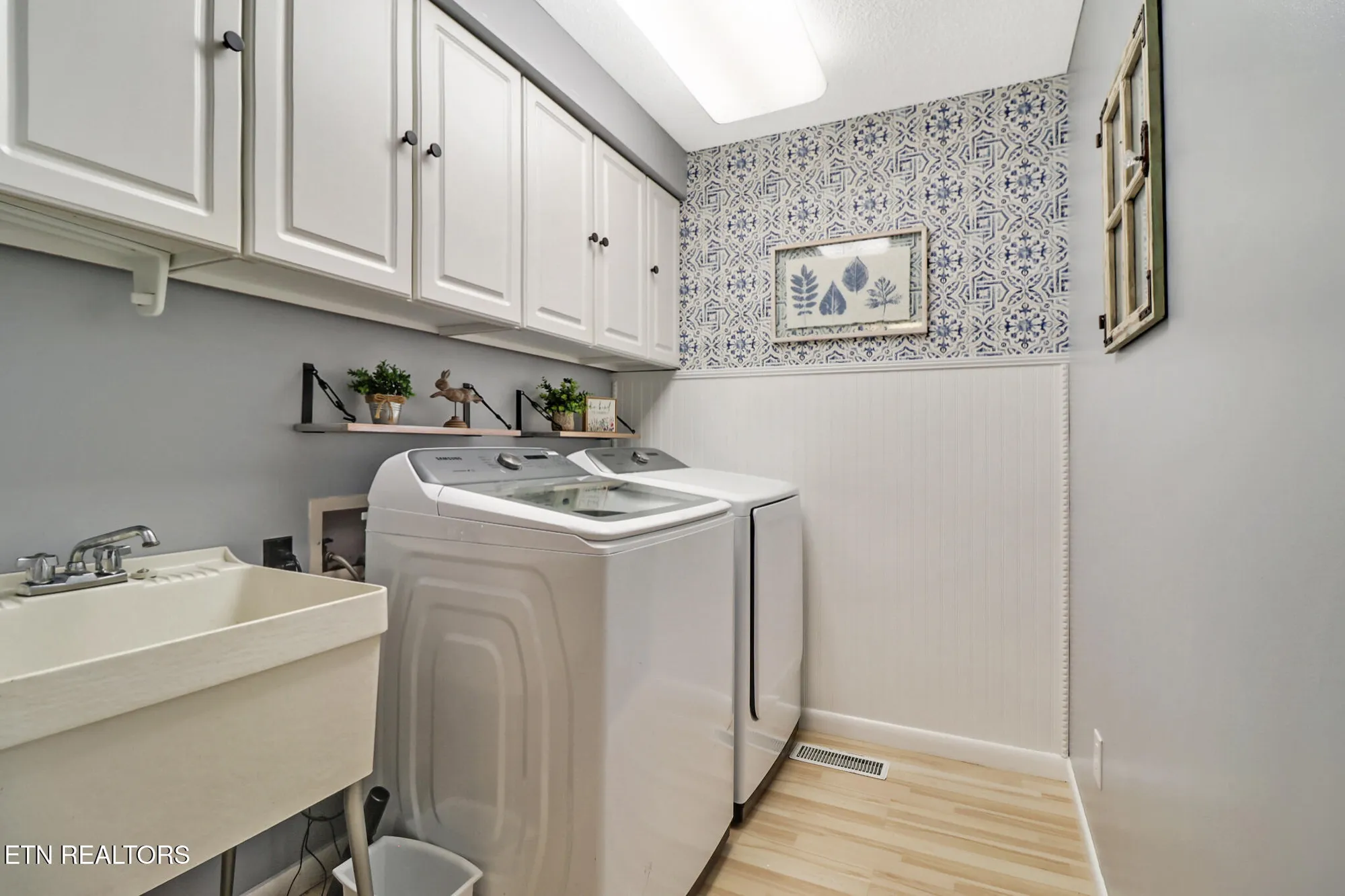 Property Slideshow image 27 of 41 | 154 anglewood dr, Crossville, TN, 38558