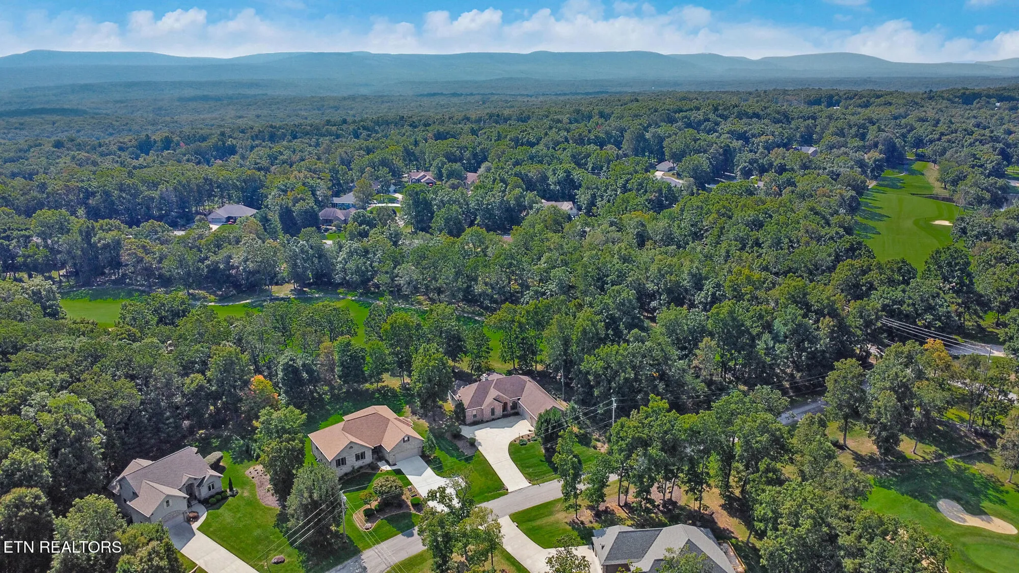 Property Slideshow image 42 of 44 | 102 bent oak ter, Crossville, TN, 38558