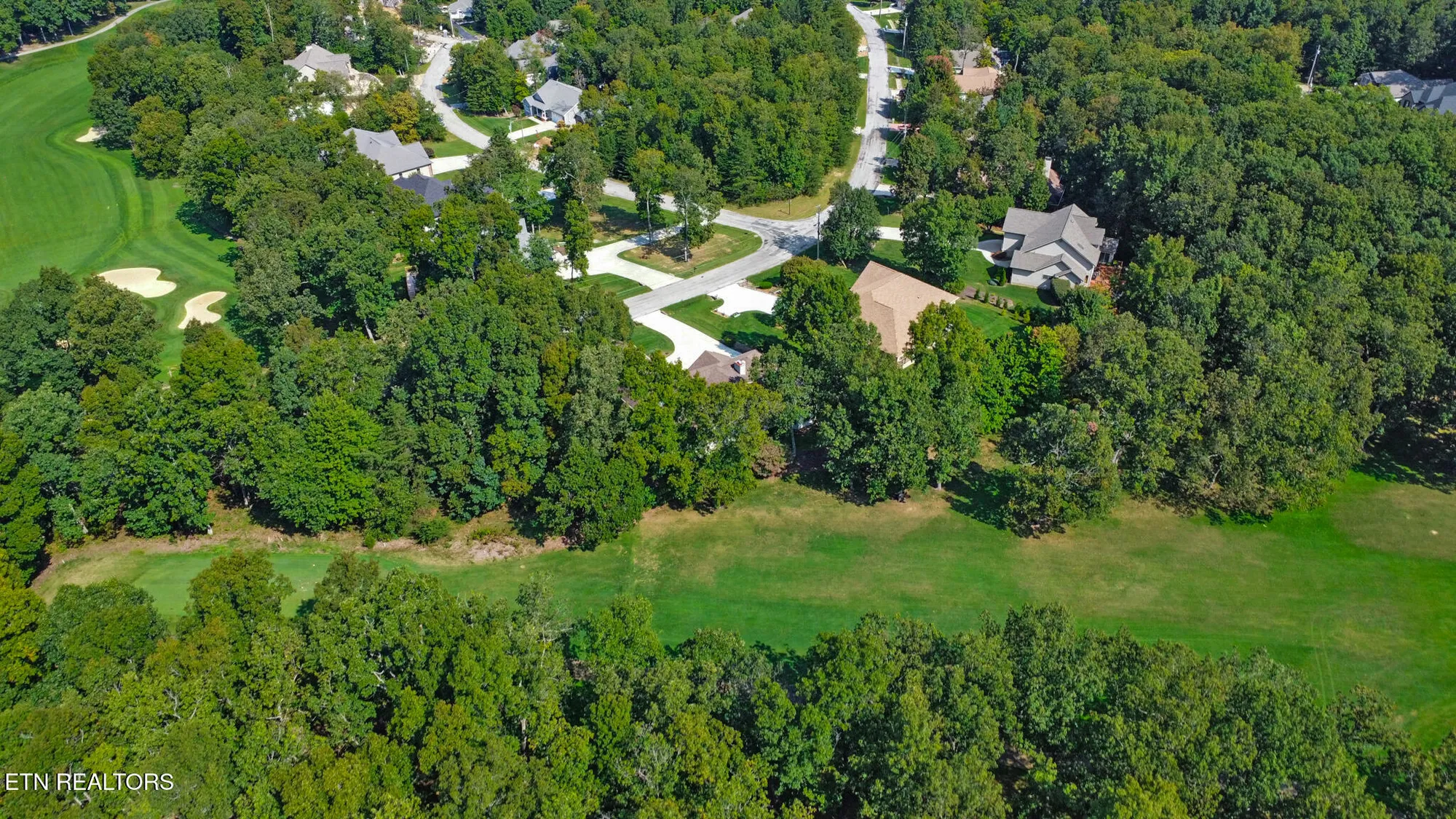 Property Slideshow image 43 of 44 | 102 bent oak ter, Crossville, TN, 38558