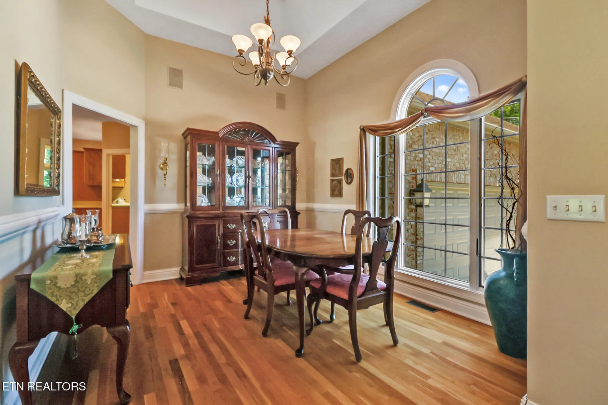 Property Slideshow image 8 of 44 | 102 bent oak ter, Crossville, TN, 38558