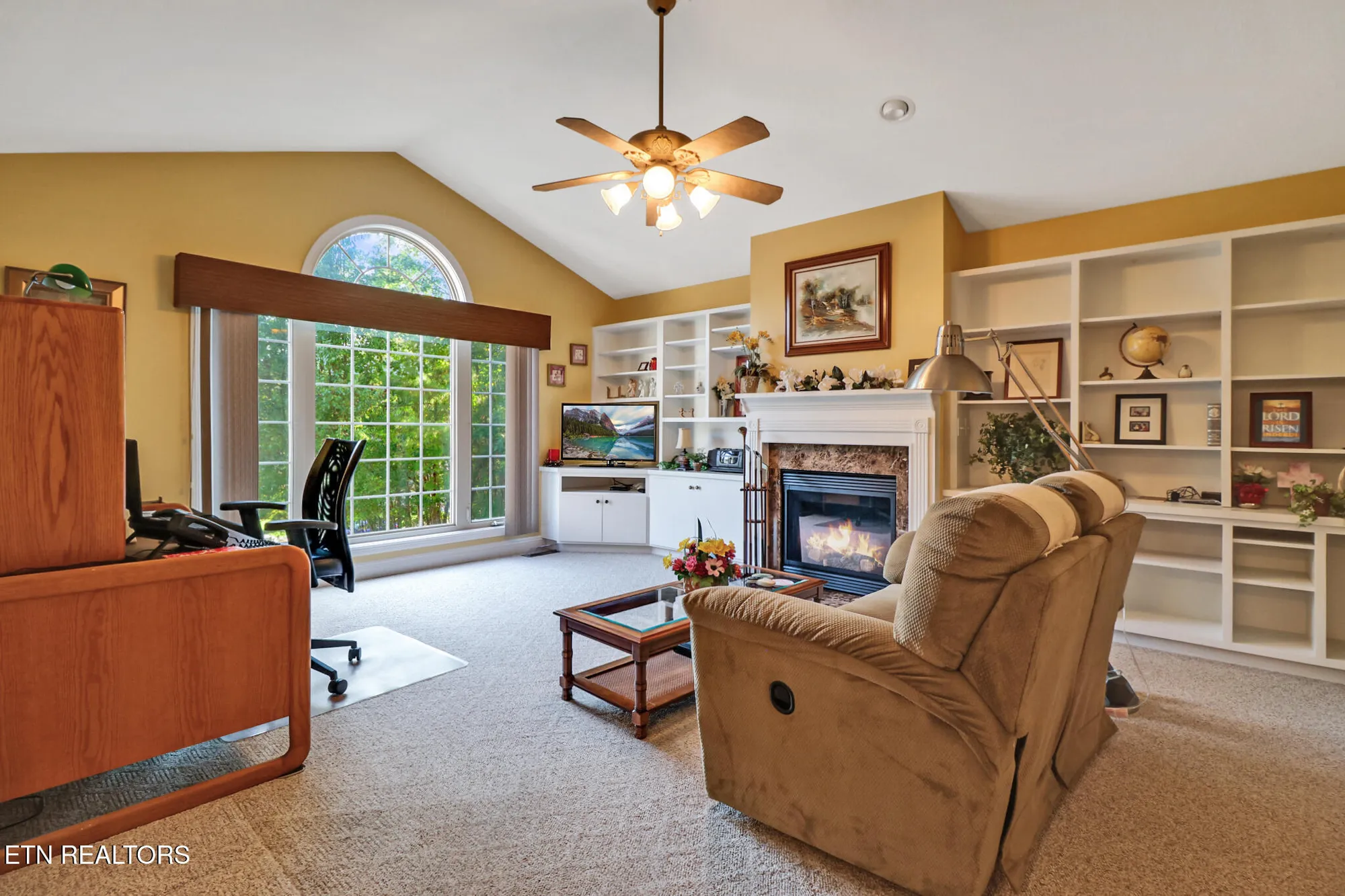 Property Slideshow image 9 of 44 | 107 forest hill dr, Crossville, TN, 38558