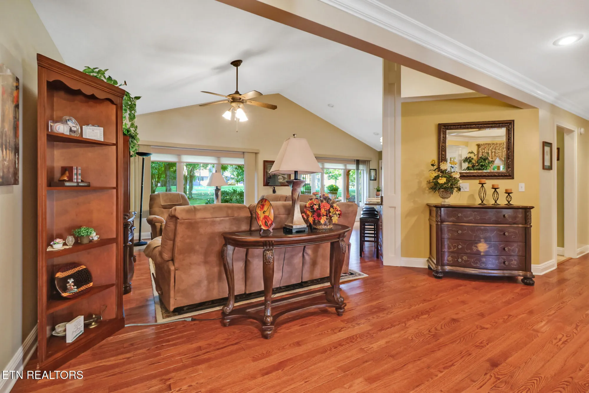 Property Slideshow image 12 of 44 | 107 forest hill dr, Crossville, TN, 38558