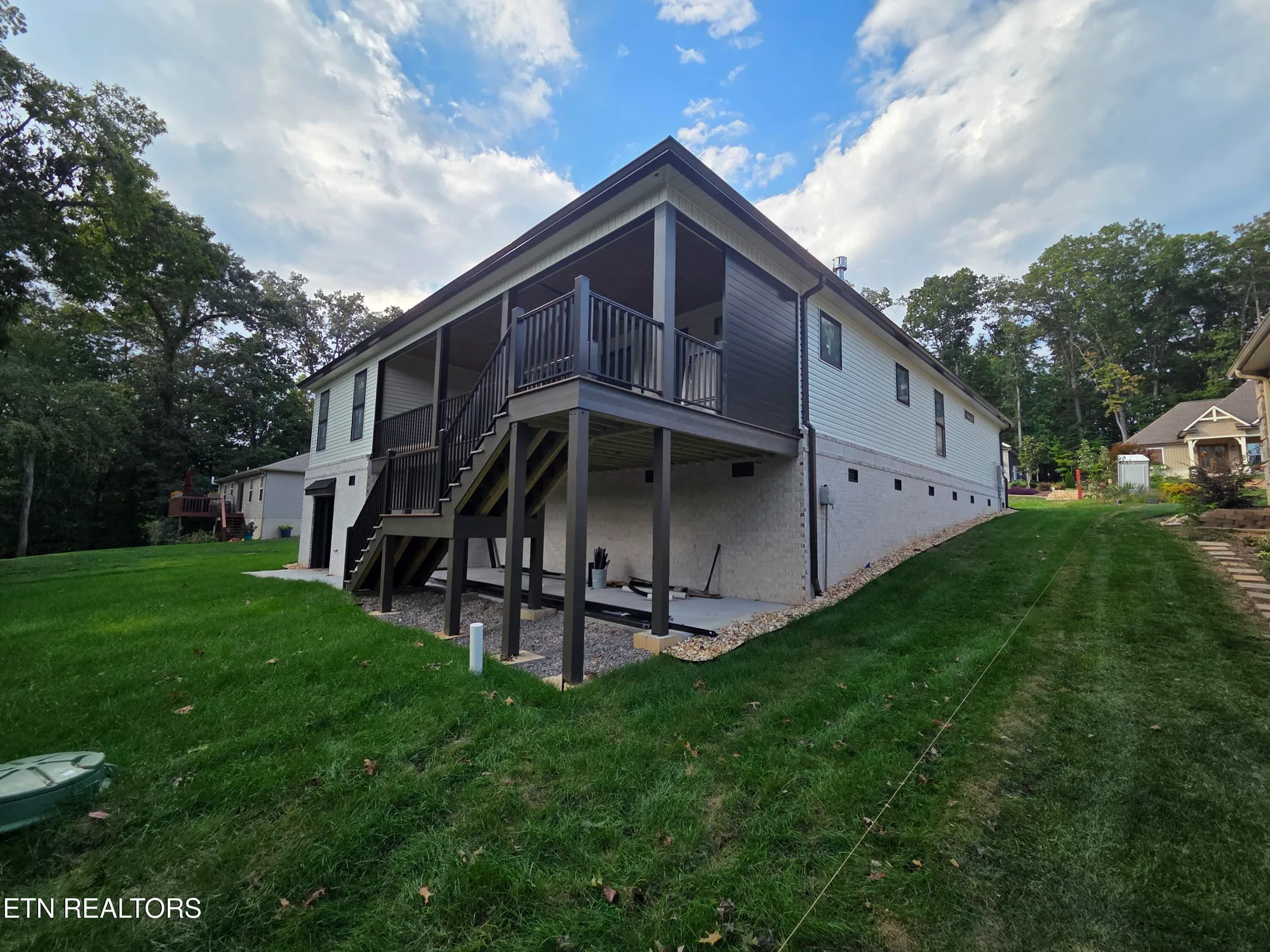 Property Slideshow image 5 of 5 | 162 kawga way, Loudon, TN, 37774