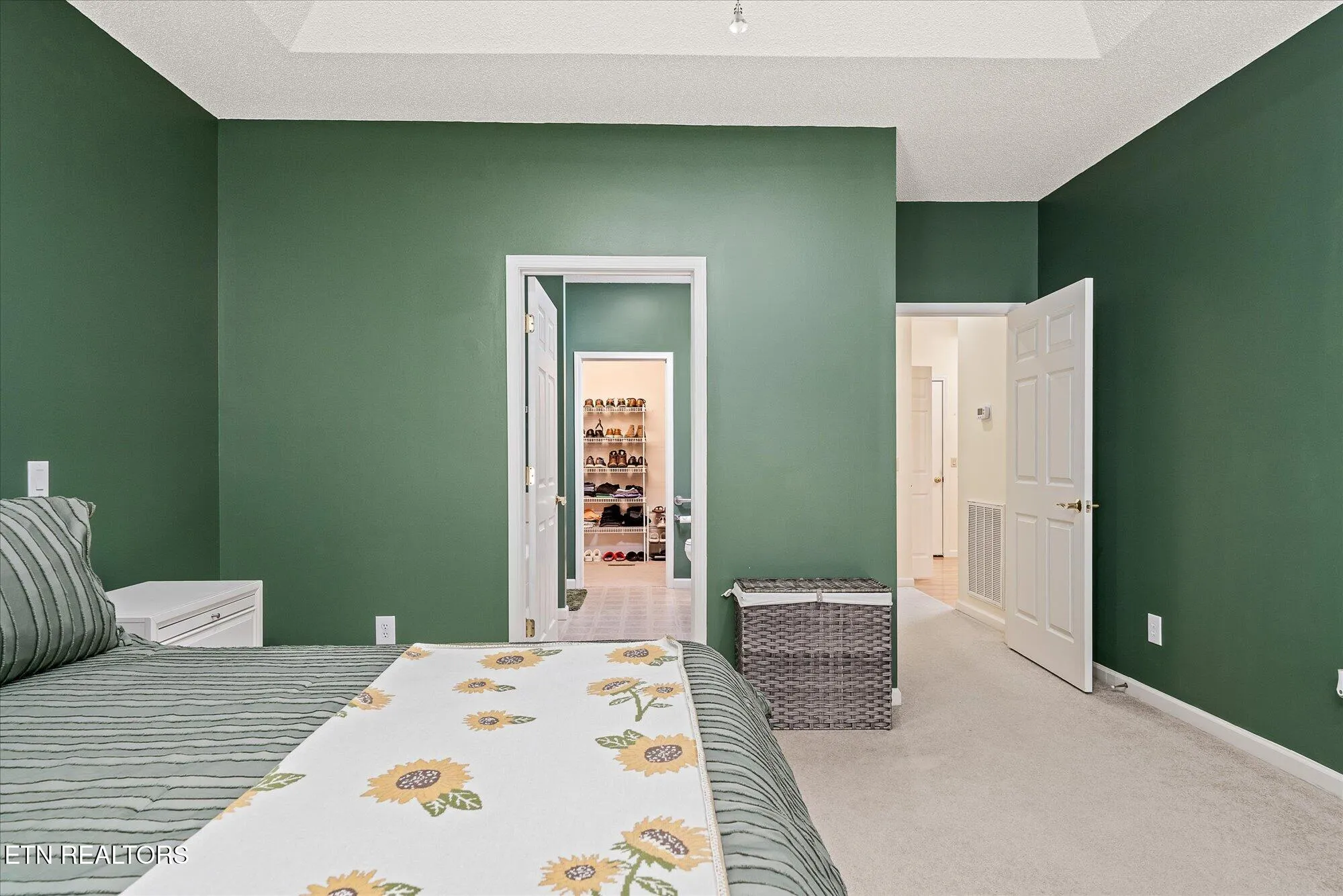 Property Slideshow image 20 of 32 | 145 forest hill dr, Crossville, TN, 38558