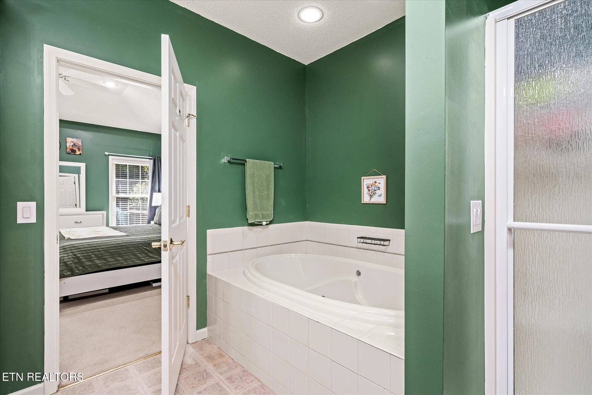 Property Slideshow image 22 of 32 | 145 forest hill dr, Crossville, TN, 38558