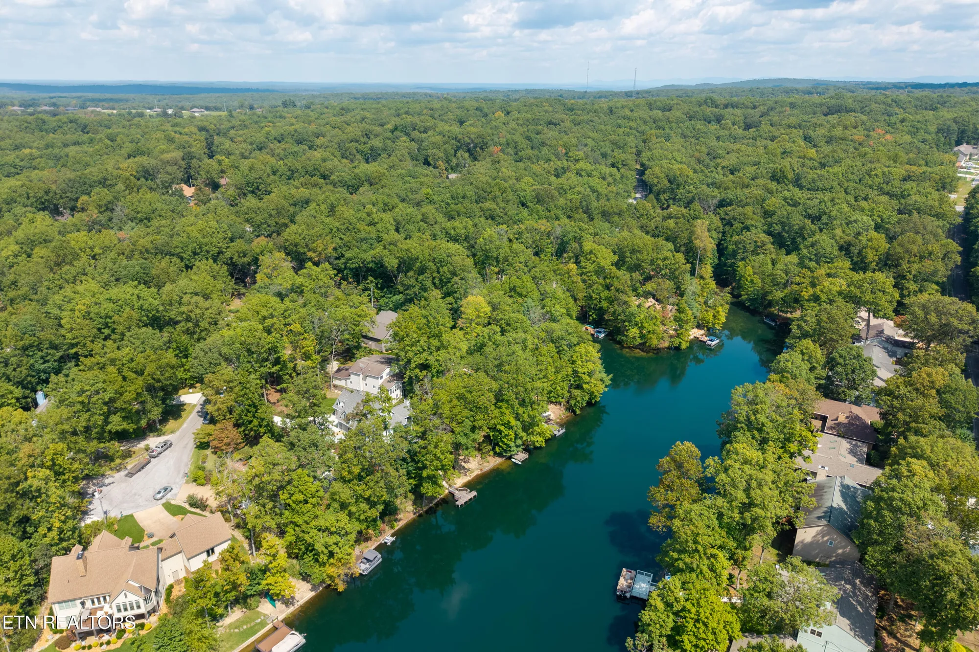 Property Slideshow image 44 of 51 | 43 overlook cir, Crossville, TN, 38558