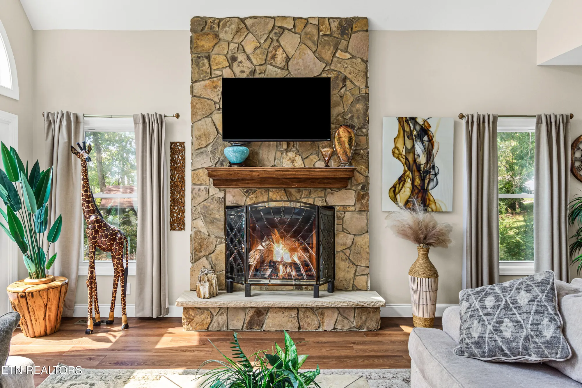 Property Slideshow image 7 of 51 | 43 overlook cir, Crossville, TN, 38558