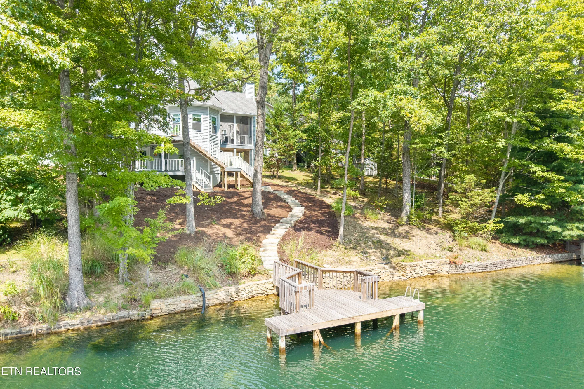Property Slideshow image 39 of 51 | 43 overlook cir, Crossville, TN, 38558