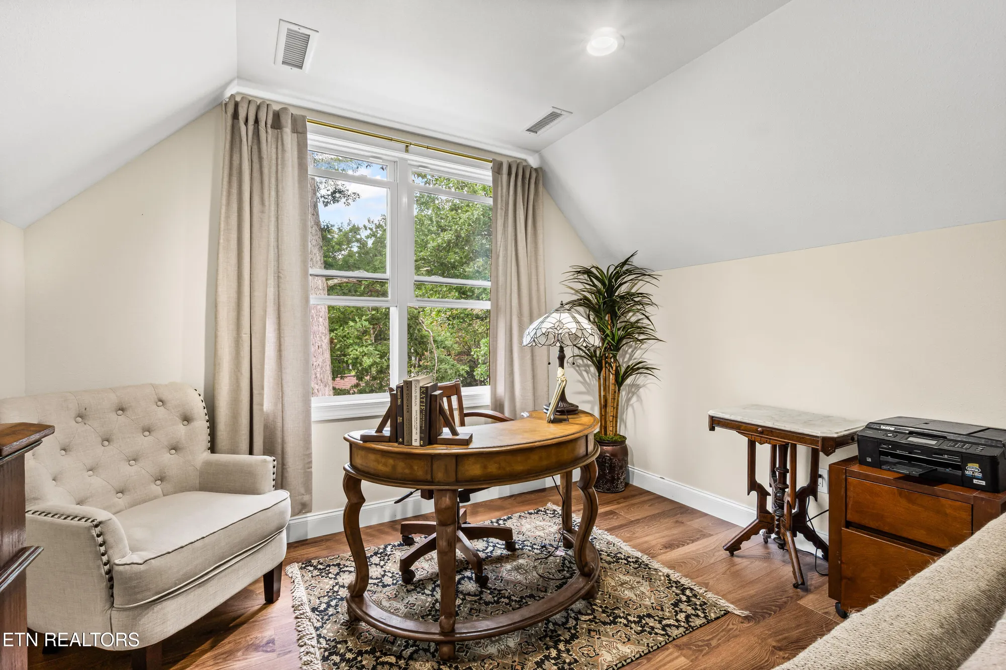 Property Slideshow image 27 of 51 | 43 overlook cir, Crossville, TN, 38558