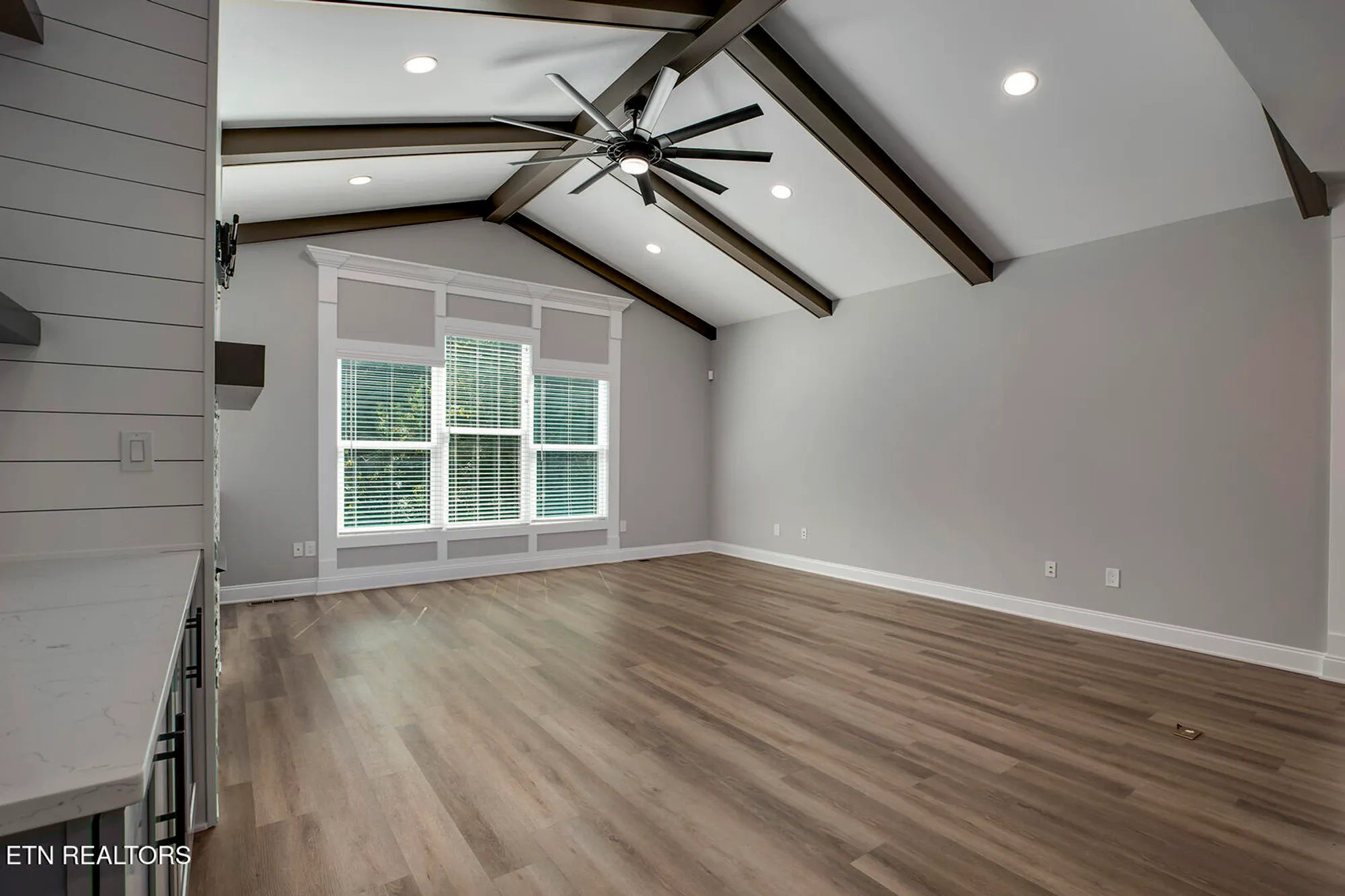 Property Slideshow image 9 of 61 | 310 dudala way, Loudon, TN, 37774