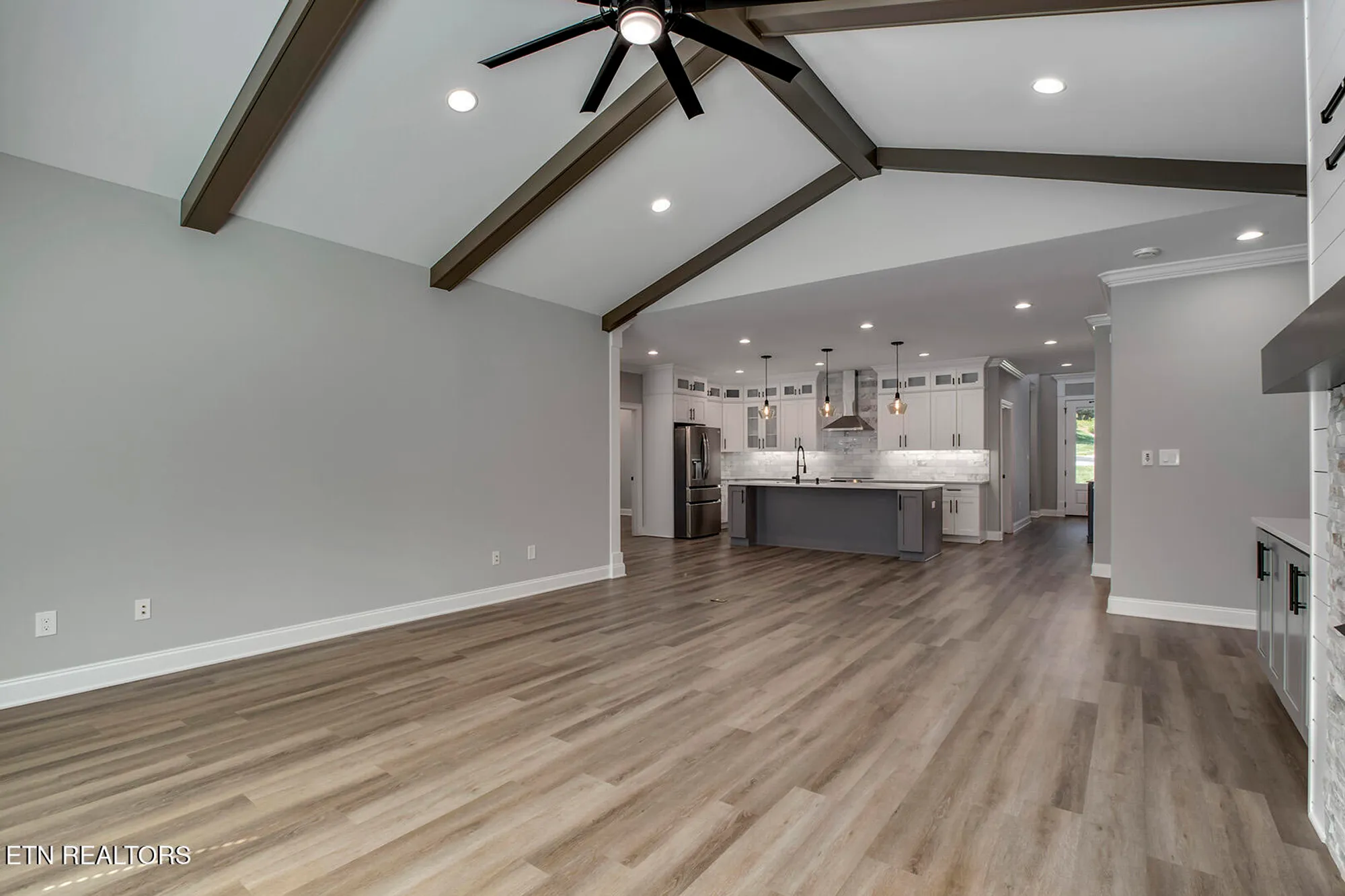 Property Slideshow image 10 of 61 | 310 dudala way, Loudon, TN, 37774