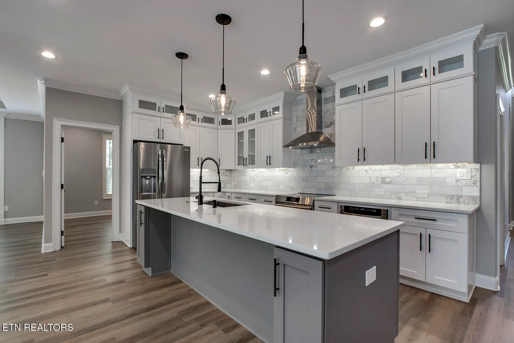 Property Slideshow image 12 of 61 | 310 dudala way, Loudon, TN, 37774