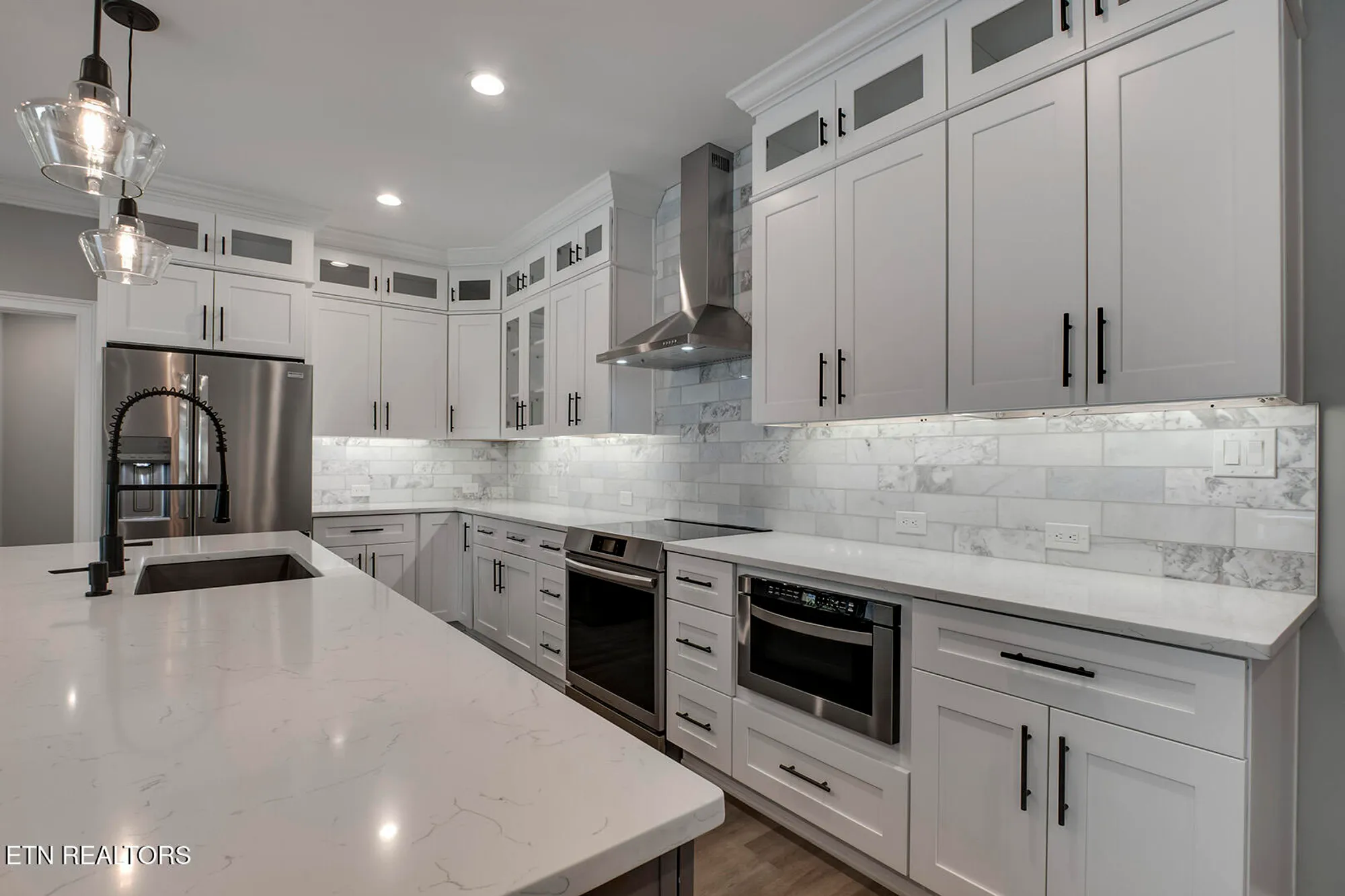 Property Slideshow image 13 of 61 | 310 dudala way, Loudon, TN, 37774