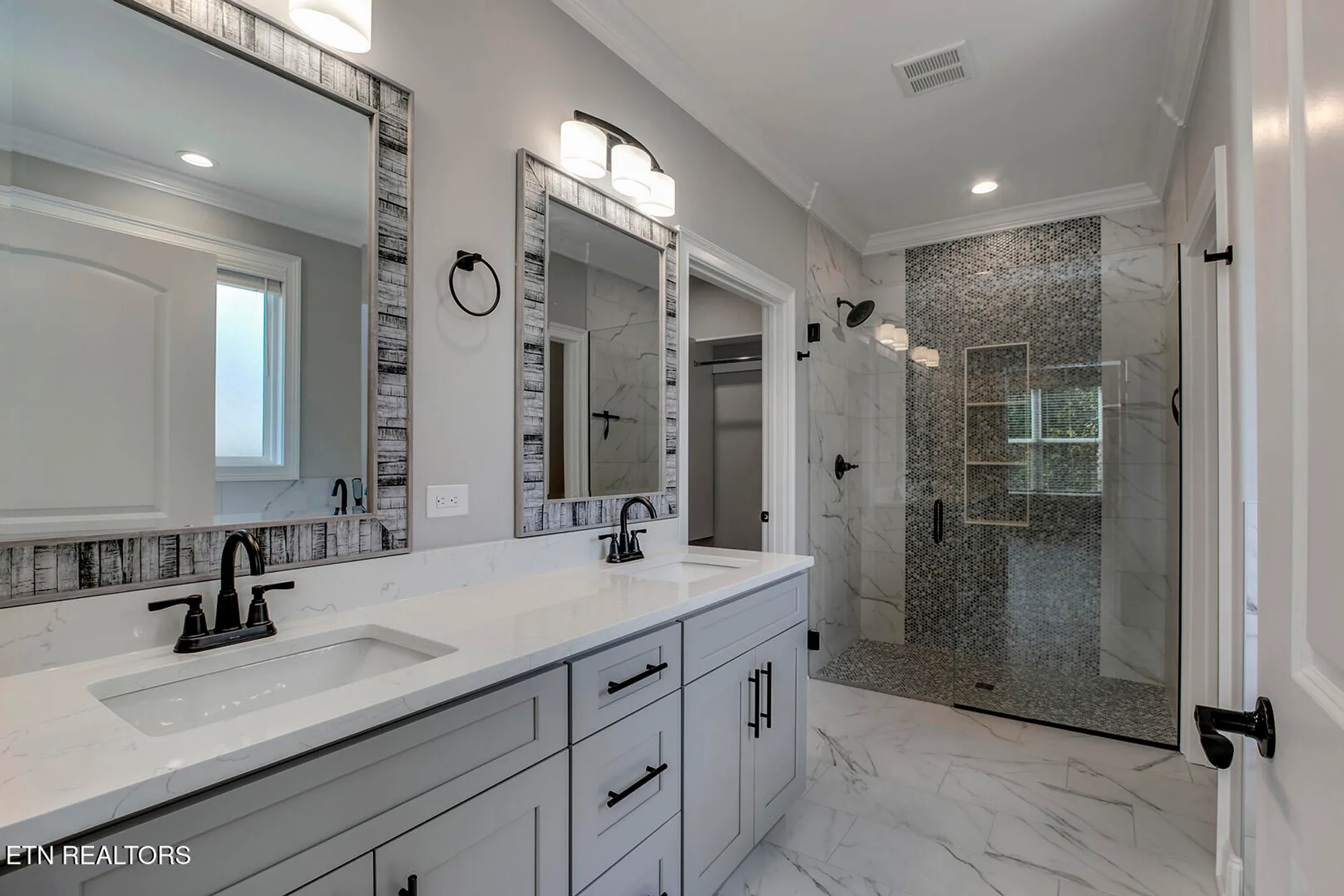 Property Slideshow image 26 of 61 | 310 dudala way, Loudon, TN, 37774