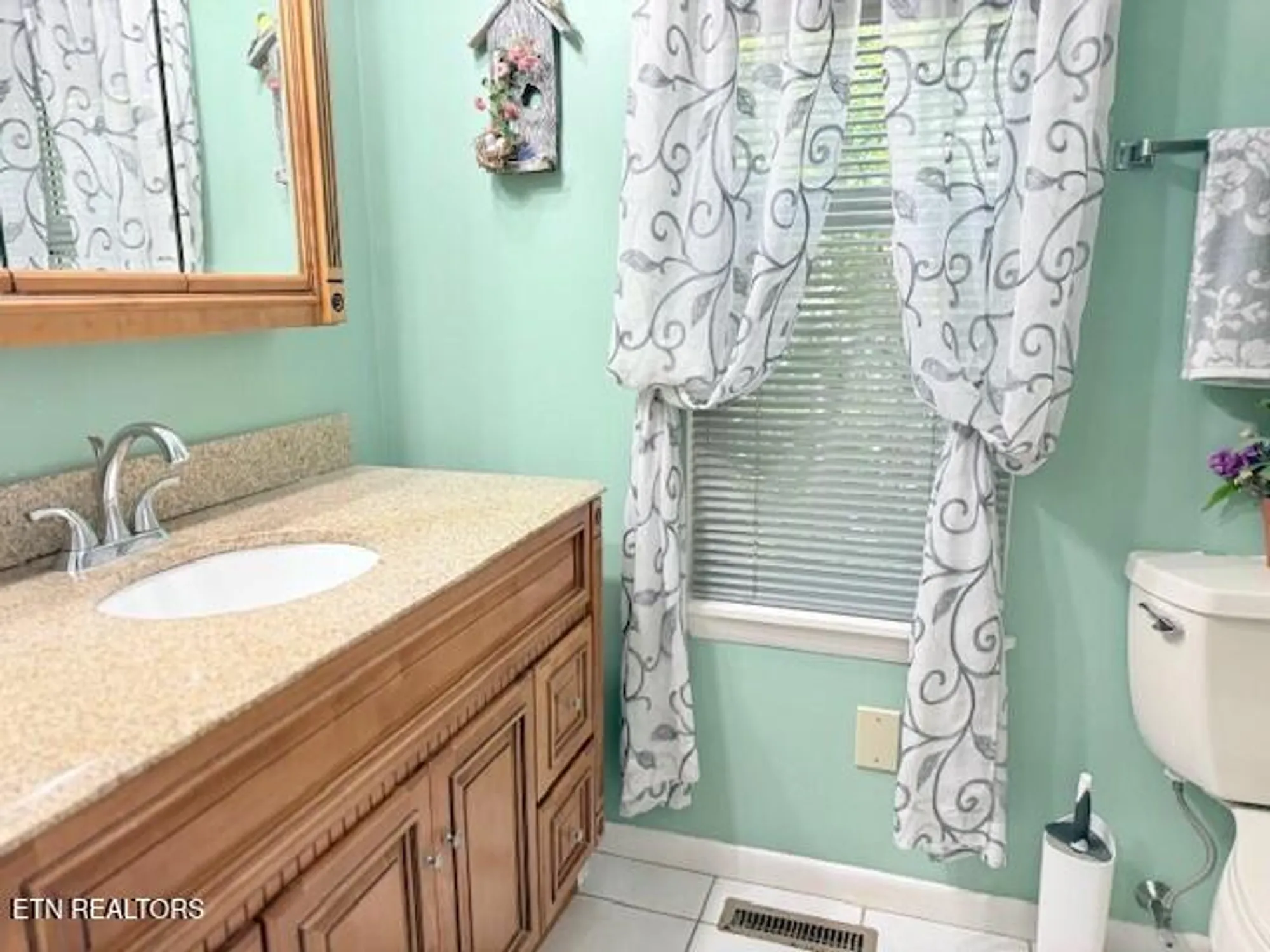 Property Slideshow image 19 of 24 | 246 saint george dr, Crossville, TN, 38558