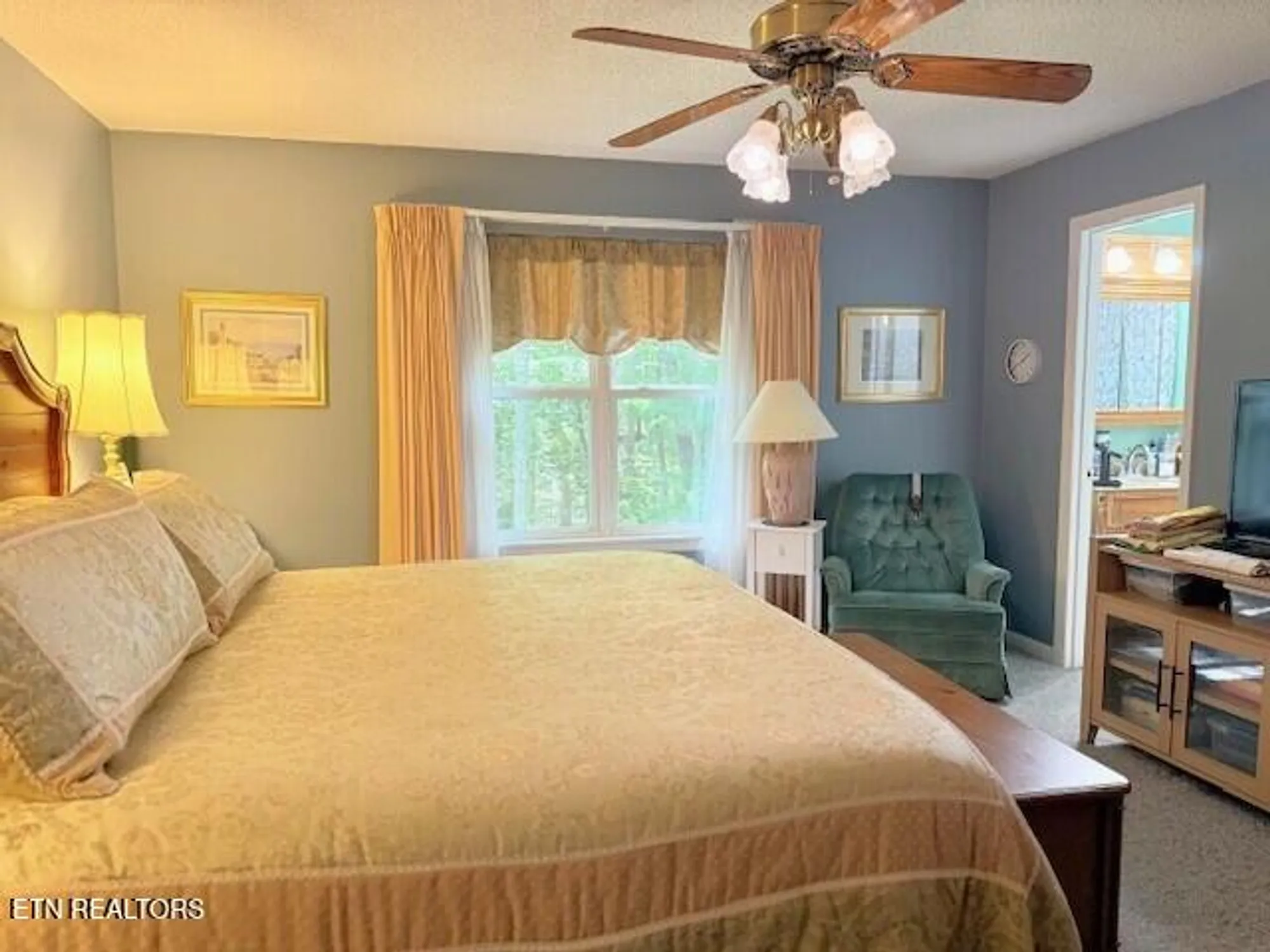 Property Slideshow image 17 of 24 | 246 saint george dr, Crossville, TN, 38558