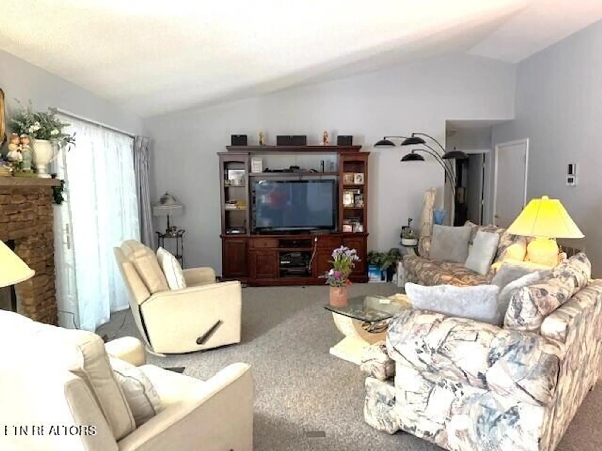 Property Slideshow image 5 of 24 | 246 saint george dr, Crossville, TN, 38558