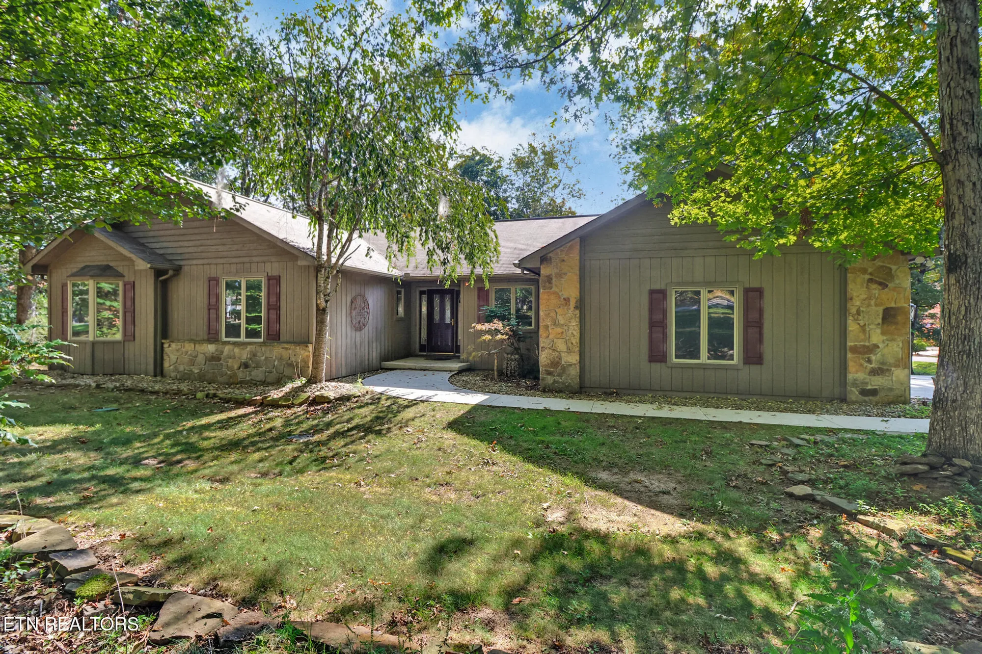 Property Slideshow image 1 of 39 | 101 walden ridge dr, Crossville, TN, 38558