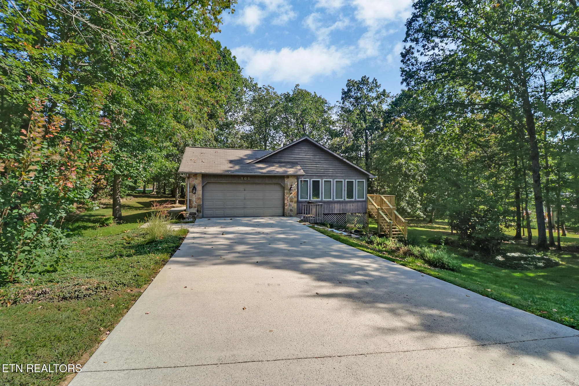 Property Slideshow image 3 of 39 | 101 walden ridge dr, Crossville, TN, 38558
