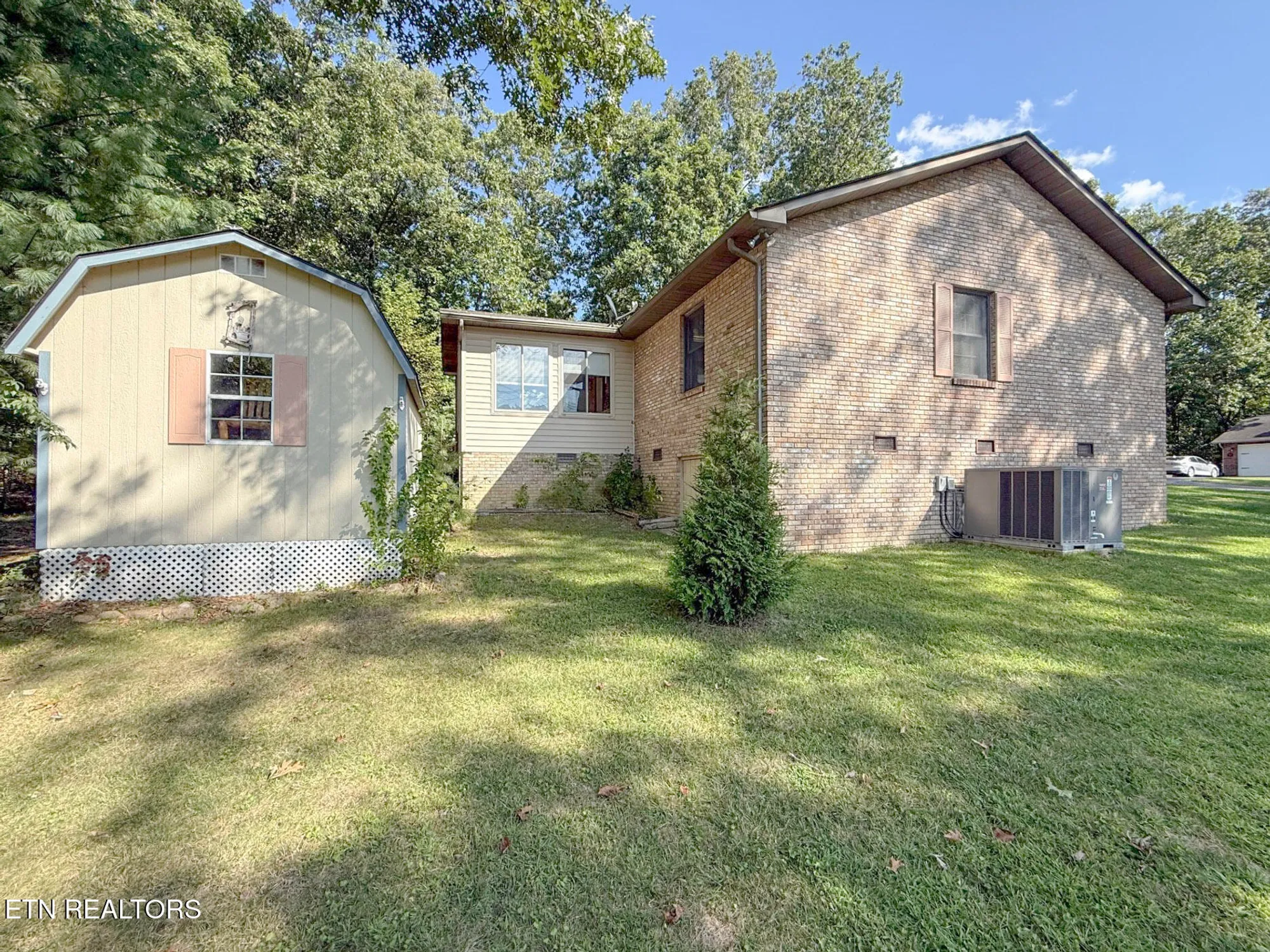 Property Slideshow image 25 of 33 | 103 sheffield dr, Crossville, TN, 38558