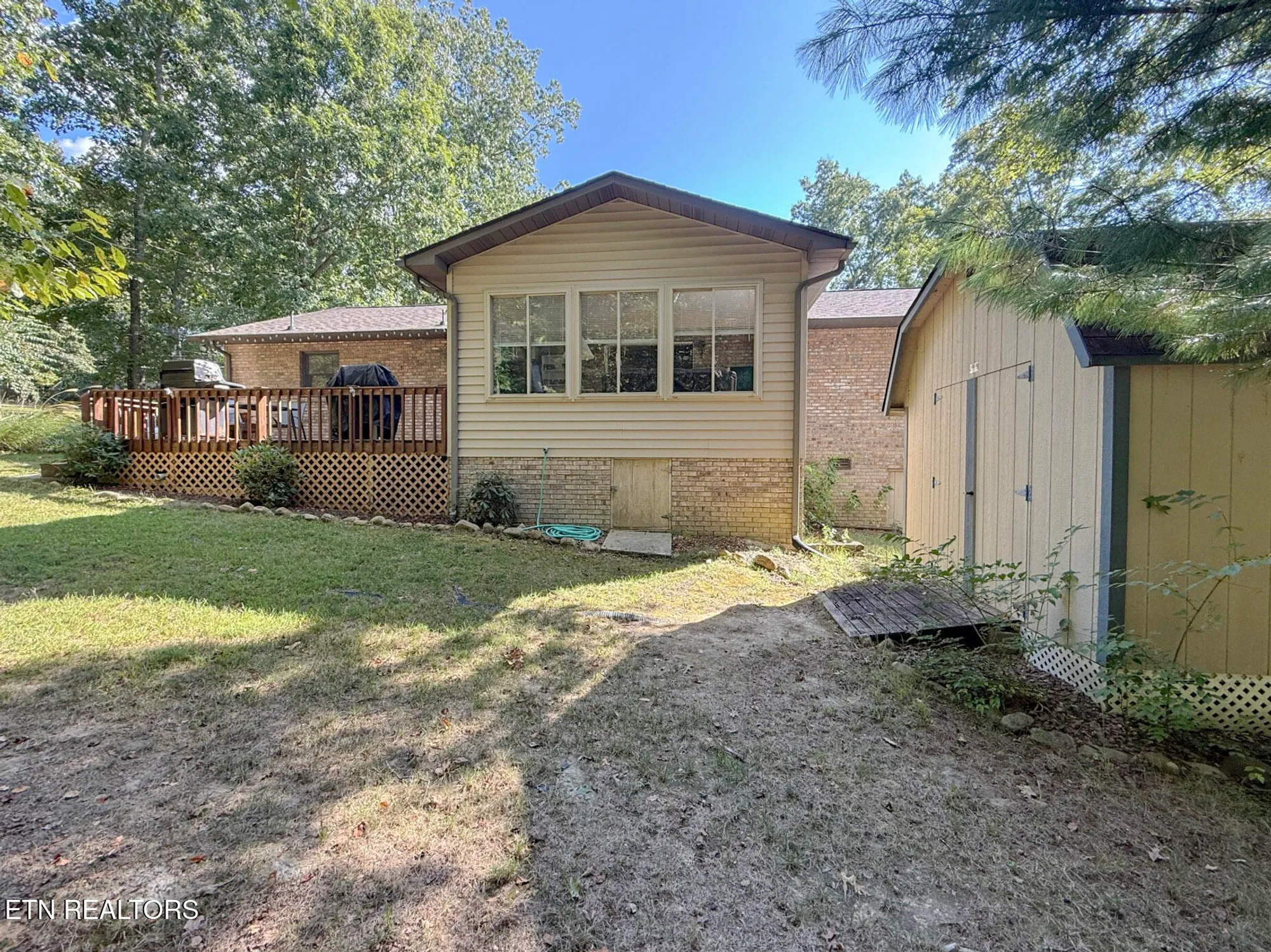 Property Slideshow image 8 of 33 | 103 sheffield dr, Crossville, TN, 38558